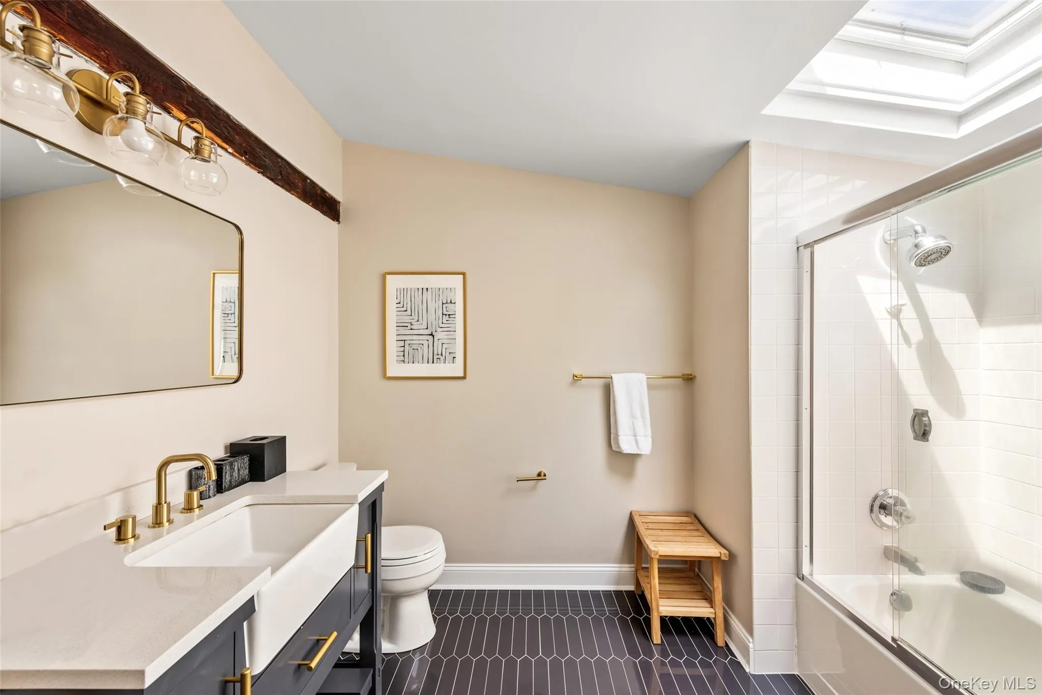 244 Main Street, Southampton, NY, 6 Bedrooms Bedrooms, 6 Rooms Rooms,7 BathroomsBathrooms,Residential,For Rent,Main,0,1035855 244 Main Street, Southampton, NY, 6 Bedrooms Bedrooms, 6 Rooms Rooms,7 BathroomsBathrooms,Residential,For Rent,Main,0,1035855
