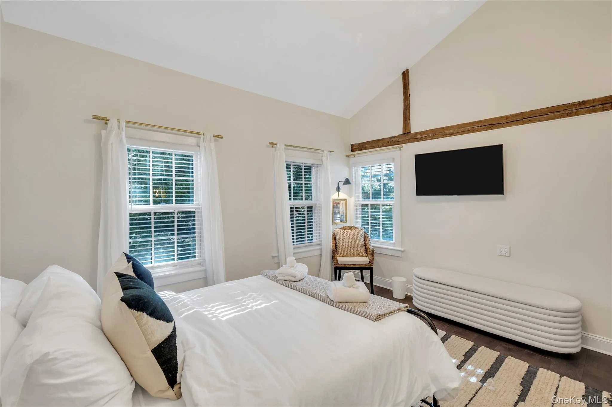 244 Main Street, Southampton, NY, 6 Bedrooms Bedrooms, 6 Rooms Rooms,7 BathroomsBathrooms,Residential,For Rent,Main,0,1035855 244 Main Street, Southampton, NY, 6 Bedrooms Bedrooms, 6 Rooms Rooms,7 BathroomsBathrooms,Residential,For Rent,Main,0,1035855