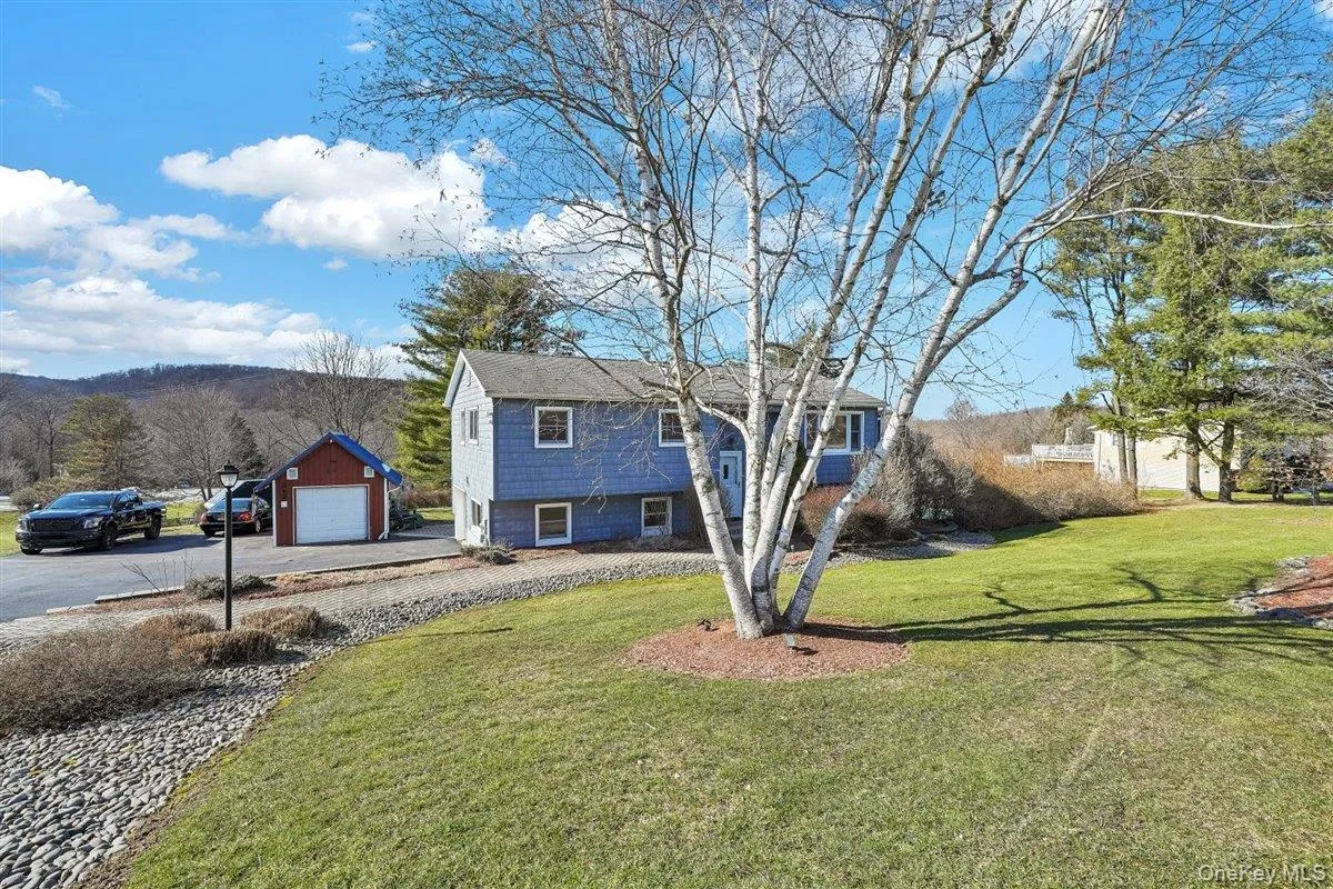 242 Prospect Road, Monroe, NY, 3 Bedrooms Bedrooms, 6 Rooms Rooms,1 BathroomBathrooms,Residential,For Rent,Prospect,0,1035856 242 Prospect Road, Monroe, NY, 3 Bedrooms Bedrooms, 6 Rooms Rooms,1 BathroomBathrooms,Residential,For Rent,Prospect,0,1035856