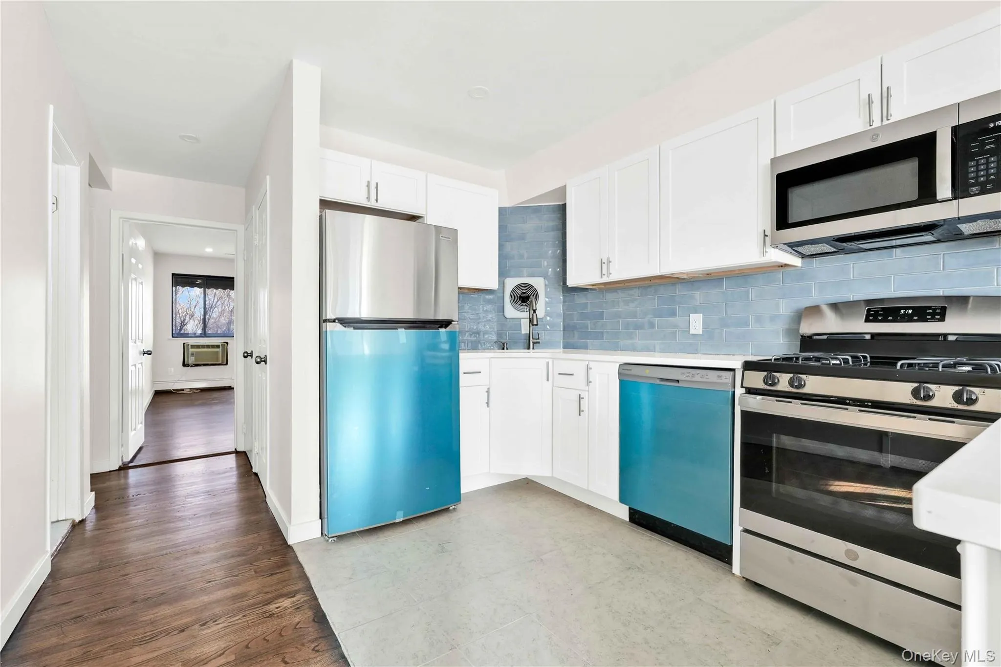 67-07 Selfridge Street, New York, NY, 3 Bedrooms Bedrooms, 5 Rooms Rooms,2 BathroomsBathrooms,Residential Lease,For Rent,Selfridge,0,1035857 67-07 Selfridge Street, New York, NY, 3 Bedrooms Bedrooms, 5 Rooms Rooms,2 BathroomsBathrooms,Residential Lease,For Rent,Selfridge,0,1035857