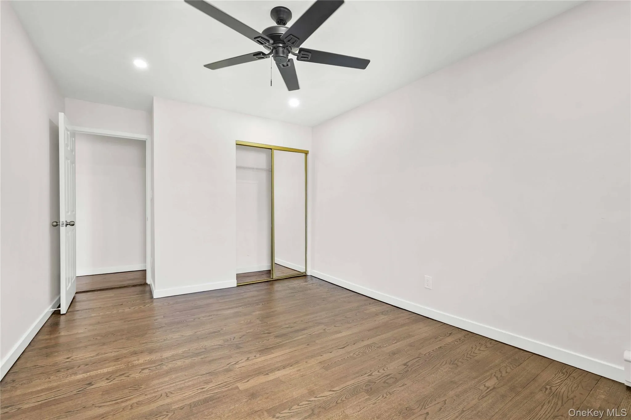 67-07 Selfridge Street, New York, NY, 3 Bedrooms Bedrooms, 5 Rooms Rooms,2 BathroomsBathrooms,Residential Lease,For Rent,Selfridge,0,1035857 67-07 Selfridge Street, New York, NY, 3 Bedrooms Bedrooms, 5 Rooms Rooms,2 BathroomsBathrooms,Residential Lease,For Rent,Selfridge,0,1035857