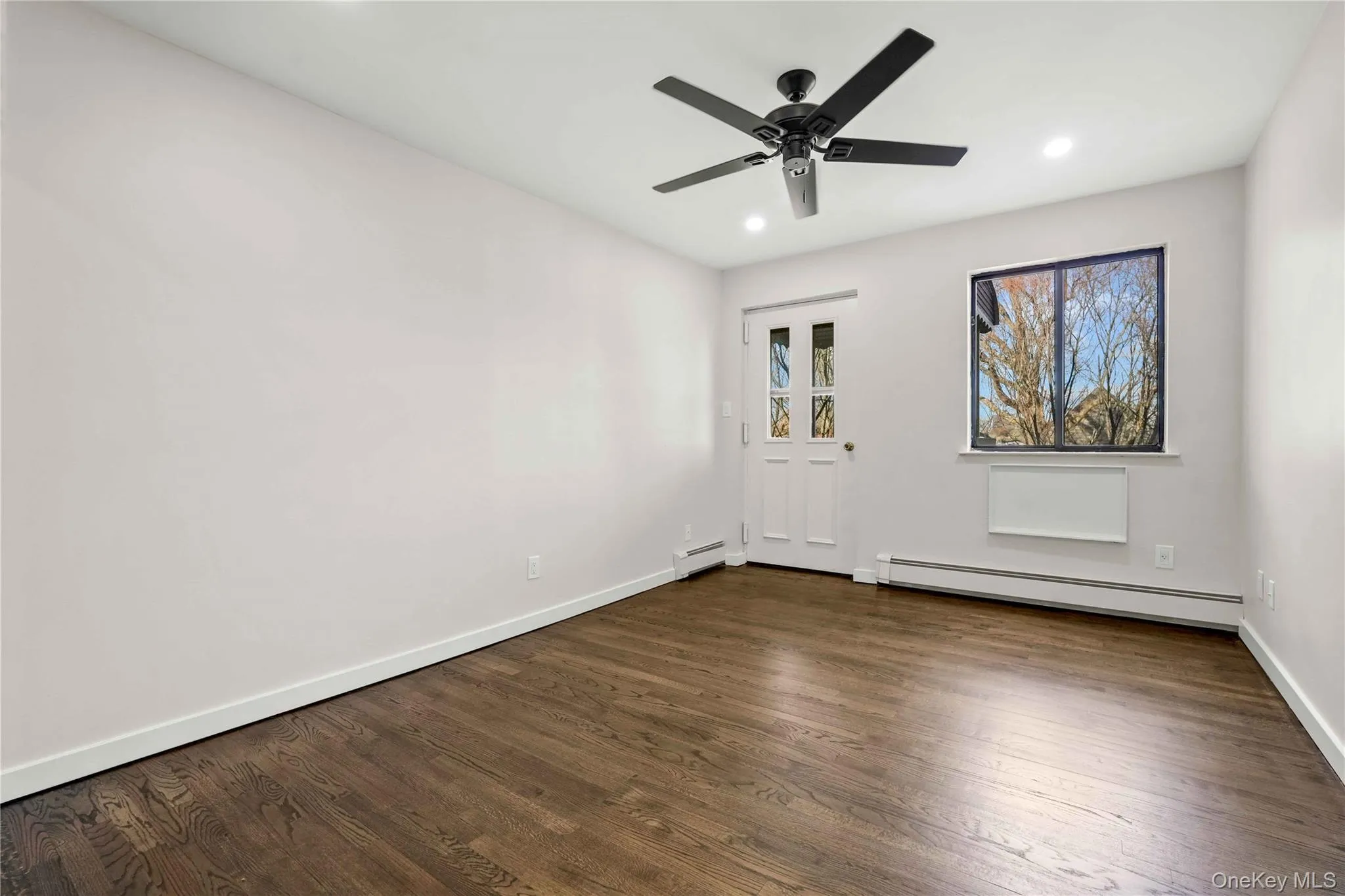 67-07 Selfridge Street, New York, NY, 3 Bedrooms Bedrooms, 5 Rooms Rooms,2 BathroomsBathrooms,Residential Lease,For Rent,Selfridge,0,1035857 67-07 Selfridge Street, New York, NY, 3 Bedrooms Bedrooms, 5 Rooms Rooms,2 BathroomsBathrooms,Residential Lease,For Rent,Selfridge,0,1035857