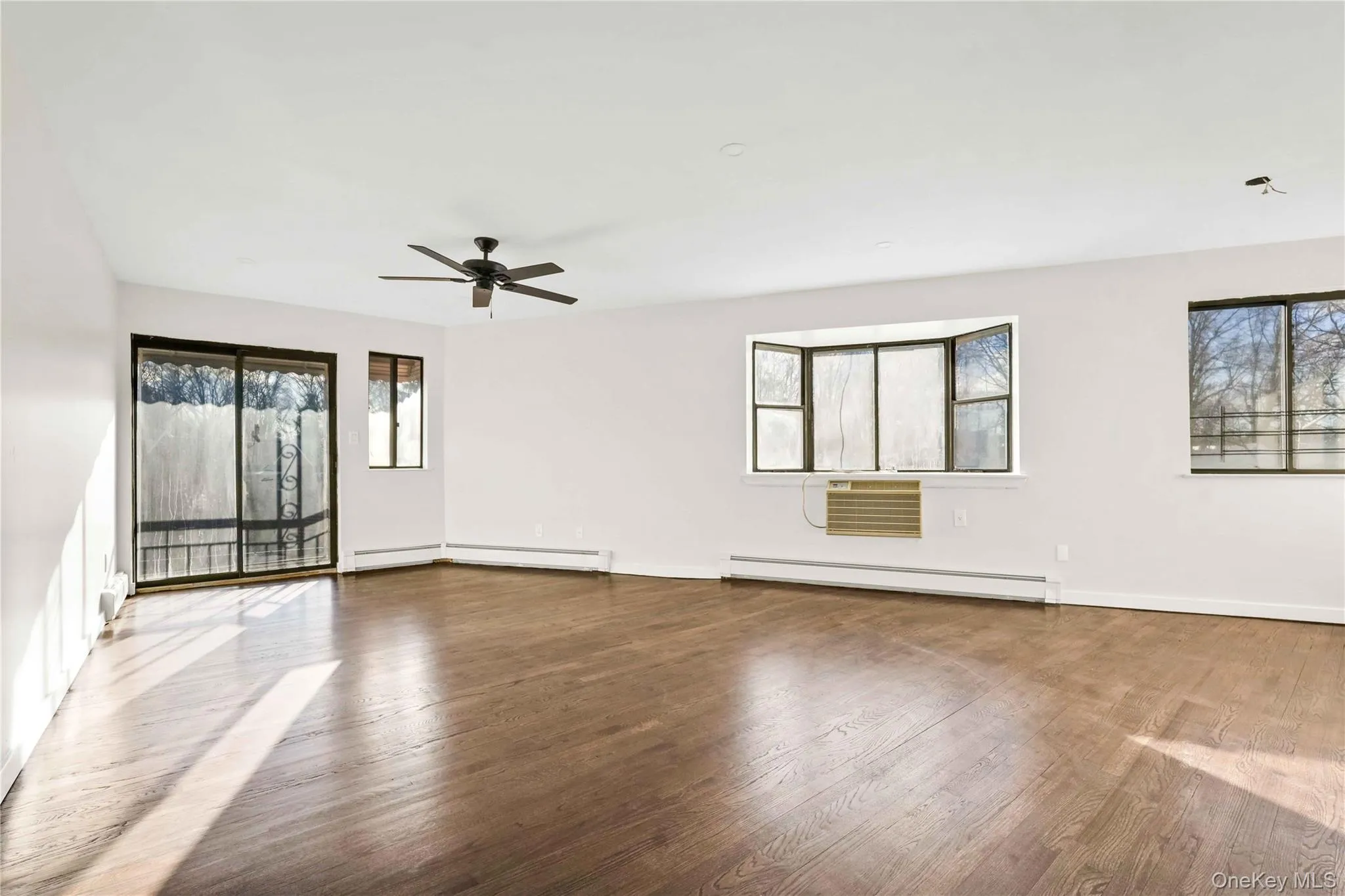 67-07 Selfridge Street, New York, NY, 3 Bedrooms Bedrooms, 5 Rooms Rooms,2 BathroomsBathrooms,Residential Lease,For Rent,Selfridge,0,1035857 67-07 Selfridge Street, New York, NY, 3 Bedrooms Bedrooms, 5 Rooms Rooms,2 BathroomsBathrooms,Residential Lease,For Rent,Selfridge,0,1035857