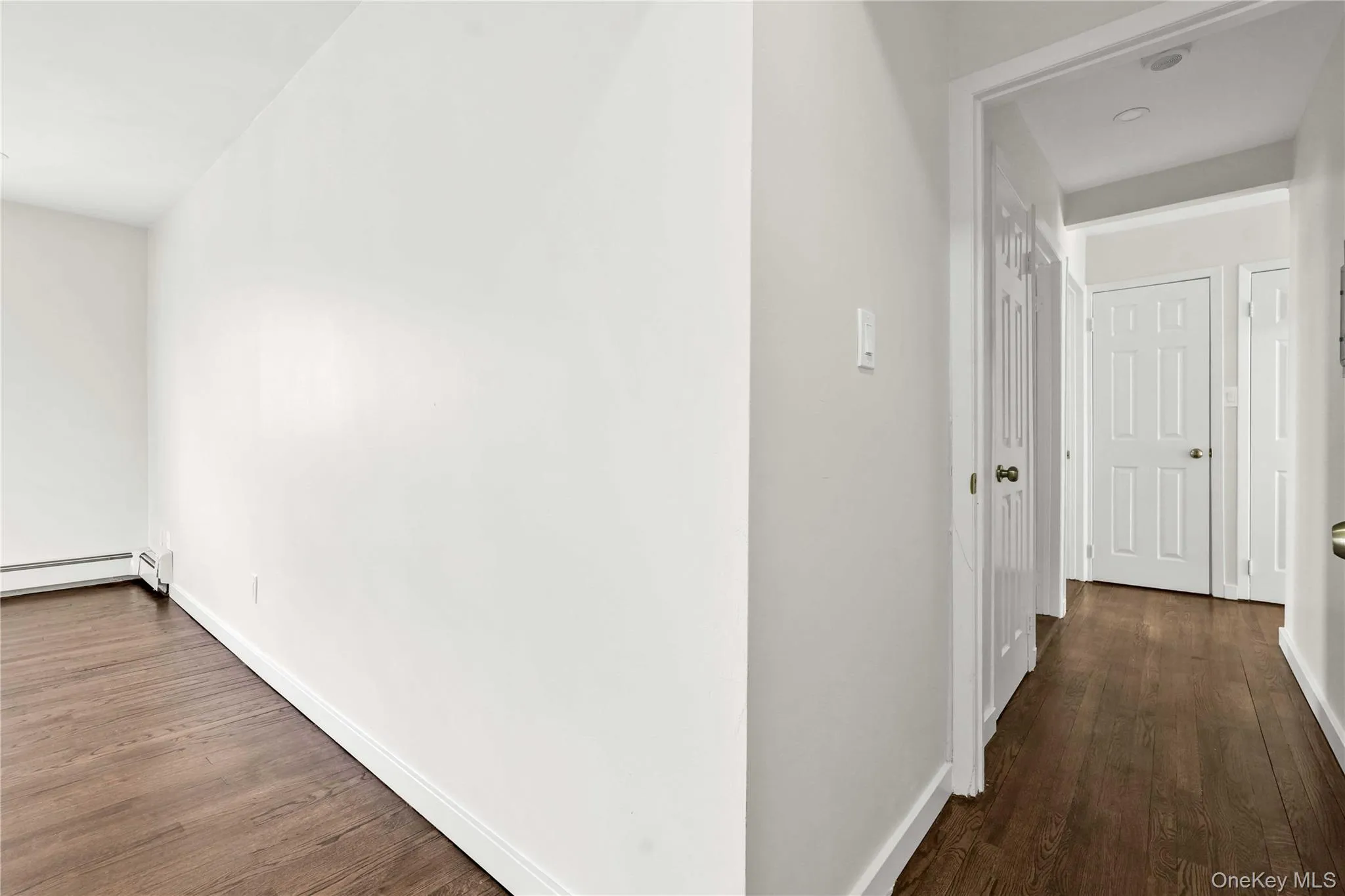 67-07 Selfridge Street, New York, NY, 3 Bedrooms Bedrooms, 5 Rooms Rooms,2 BathroomsBathrooms,Residential Lease,For Rent,Selfridge,0,1035857 67-07 Selfridge Street, New York, NY, 3 Bedrooms Bedrooms, 5 Rooms Rooms,2 BathroomsBathrooms,Residential Lease,For Rent,Selfridge,0,1035857