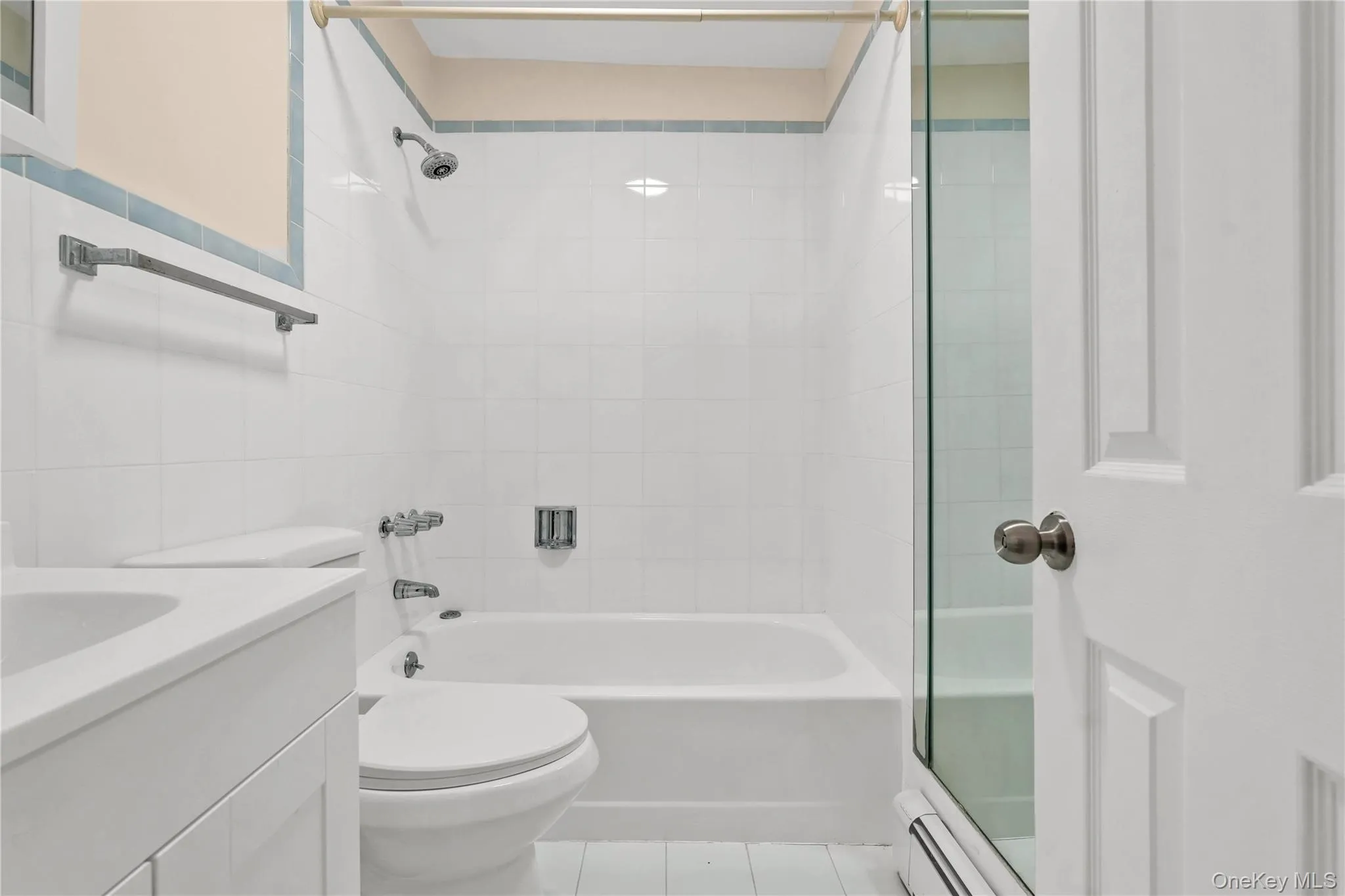 67-07 Selfridge Street, New York, NY, 3 Bedrooms Bedrooms, 5 Rooms Rooms,2 BathroomsBathrooms,Residential Lease,For Rent,Selfridge,0,1035857 67-07 Selfridge Street, New York, NY, 3 Bedrooms Bedrooms, 5 Rooms Rooms,2 BathroomsBathrooms,Residential Lease,For Rent,Selfridge,0,1035857