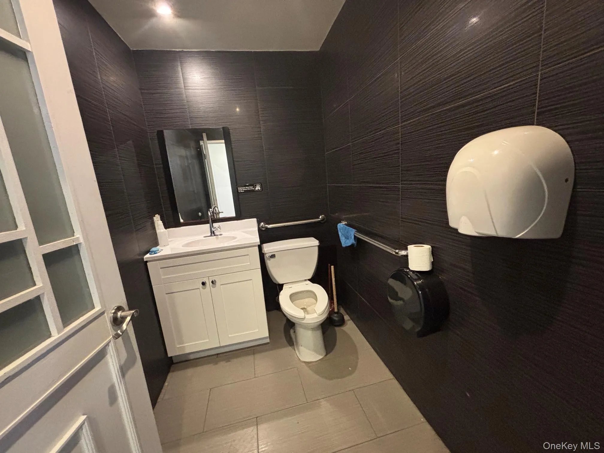 43-23 Main Streets, New York, NY, ,Commercial Lease,For Rent,Main,0,1035858 43-23 Main Streets, New York, NY, ,Commercial Lease,For Rent,Main,0,1035858
