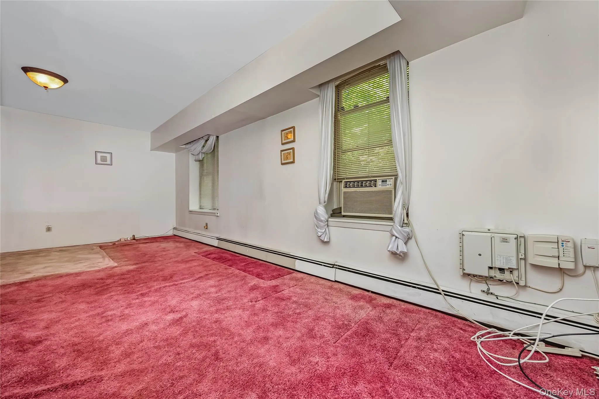 51 Edwards Street, North Hempstead, NY, 1 Bedroom Bedrooms, 4 Rooms Rooms,1 BathroomBathrooms,Residential,For Rent,Edwards,0,1035864 51 Edwards Street, North Hempstead, NY, 1 Bedroom Bedrooms, 4 Rooms Rooms,1 BathroomBathrooms,Residential,For Rent,Edwards,0,1035864