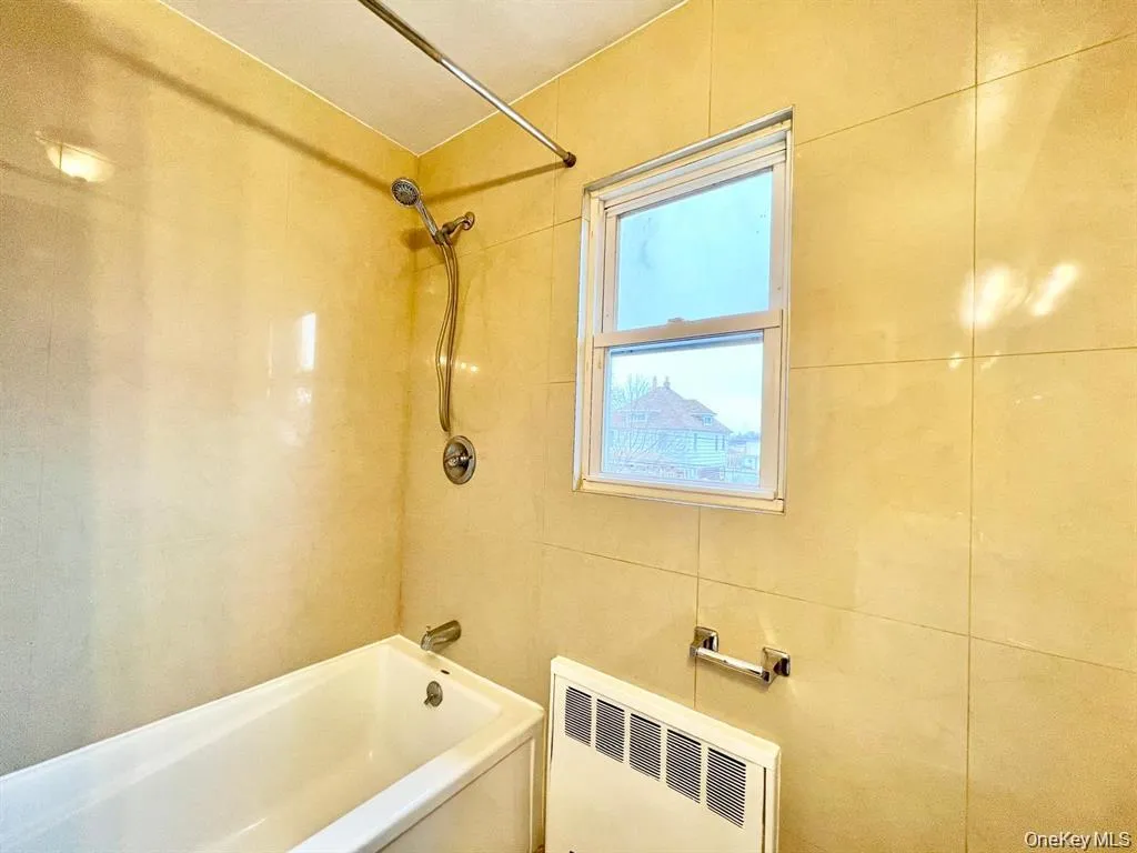 51 Baisley Avenue, Hempstead, NY, 2 Bedrooms Bedrooms, 5 Rooms Rooms,1 BathroomBathrooms,Residential Lease,For Rent,Baisley,0,1035866 51 Baisley Avenue, Hempstead, NY, 2 Bedrooms Bedrooms, 5 Rooms Rooms,1 BathroomBathrooms,Residential Lease,For Rent,Baisley,0,1035866