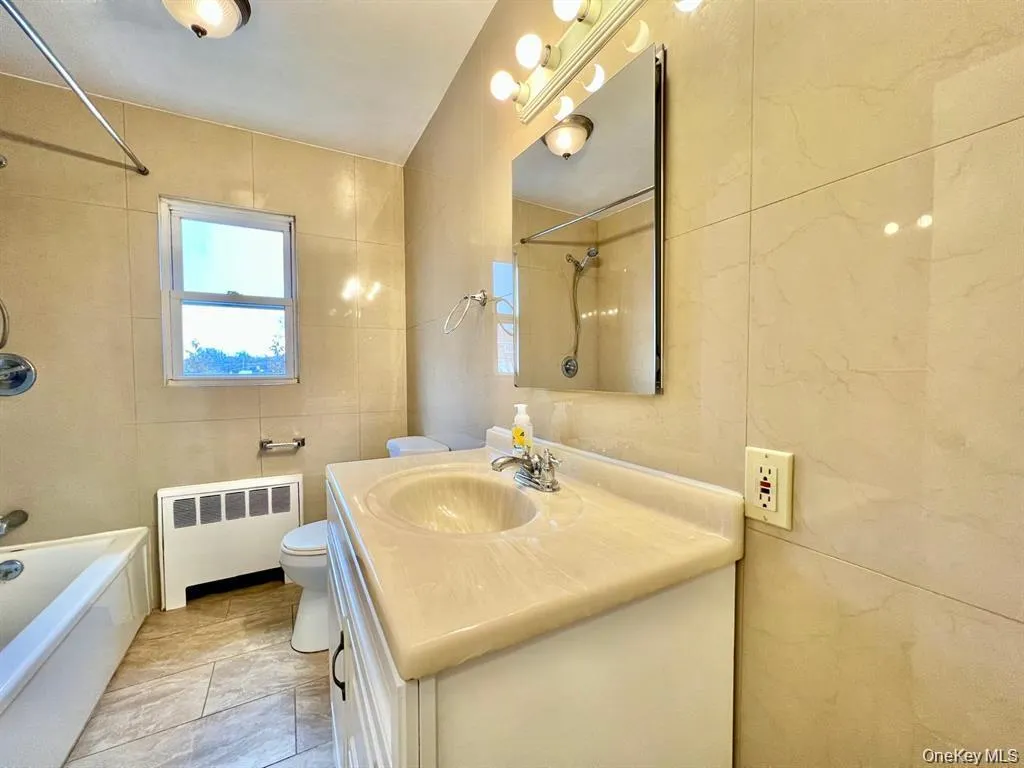 51 Baisley Avenue, Hempstead, NY, 2 Bedrooms Bedrooms, 5 Rooms Rooms,1 BathroomBathrooms,Residential Lease,For Rent,Baisley,0,1035866 51 Baisley Avenue, Hempstead, NY, 2 Bedrooms Bedrooms, 5 Rooms Rooms,1 BathroomBathrooms,Residential Lease,For Rent,Baisley,0,1035866