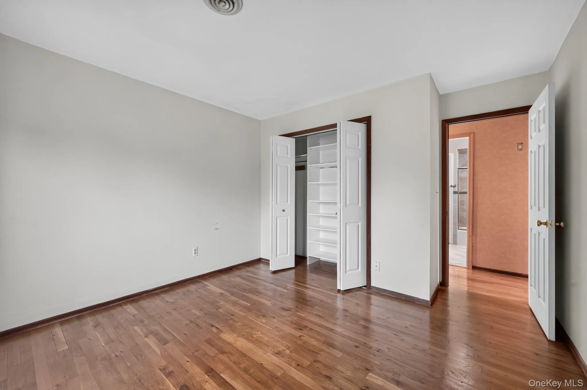 211 Waters Edge, Clarkstown, NY, 4 Bedrooms Bedrooms, 10 Rooms Rooms,2 BathroomsBathrooms,Residential,For Rent,Waters Edge,0,1035867 211 Waters Edge, Clarkstown, NY, 4 Bedrooms Bedrooms, 10 Rooms Rooms,2 BathroomsBathrooms,Residential,For Rent,Waters Edge,0,1035867