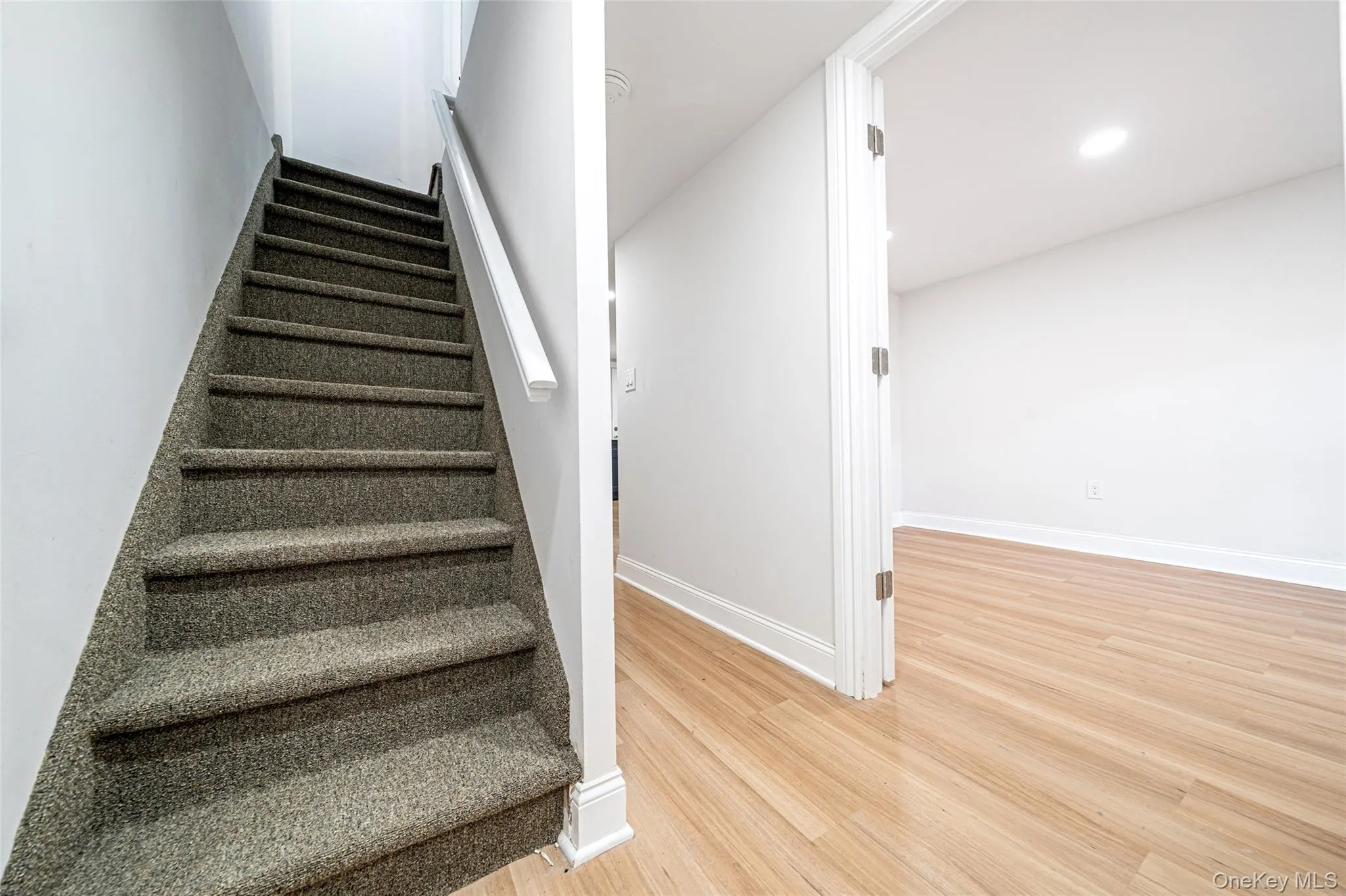 1010 230th Street, New York, NY, 4 Bedrooms Bedrooms, 6 Rooms Rooms,2 BathroomsBathrooms,Residential,For Rent,230th,0,1035873 1010 230th Street, New York, NY, 4 Bedrooms Bedrooms, 6 Rooms Rooms,2 BathroomsBathrooms,Residential,For Rent,230th,0,1035873