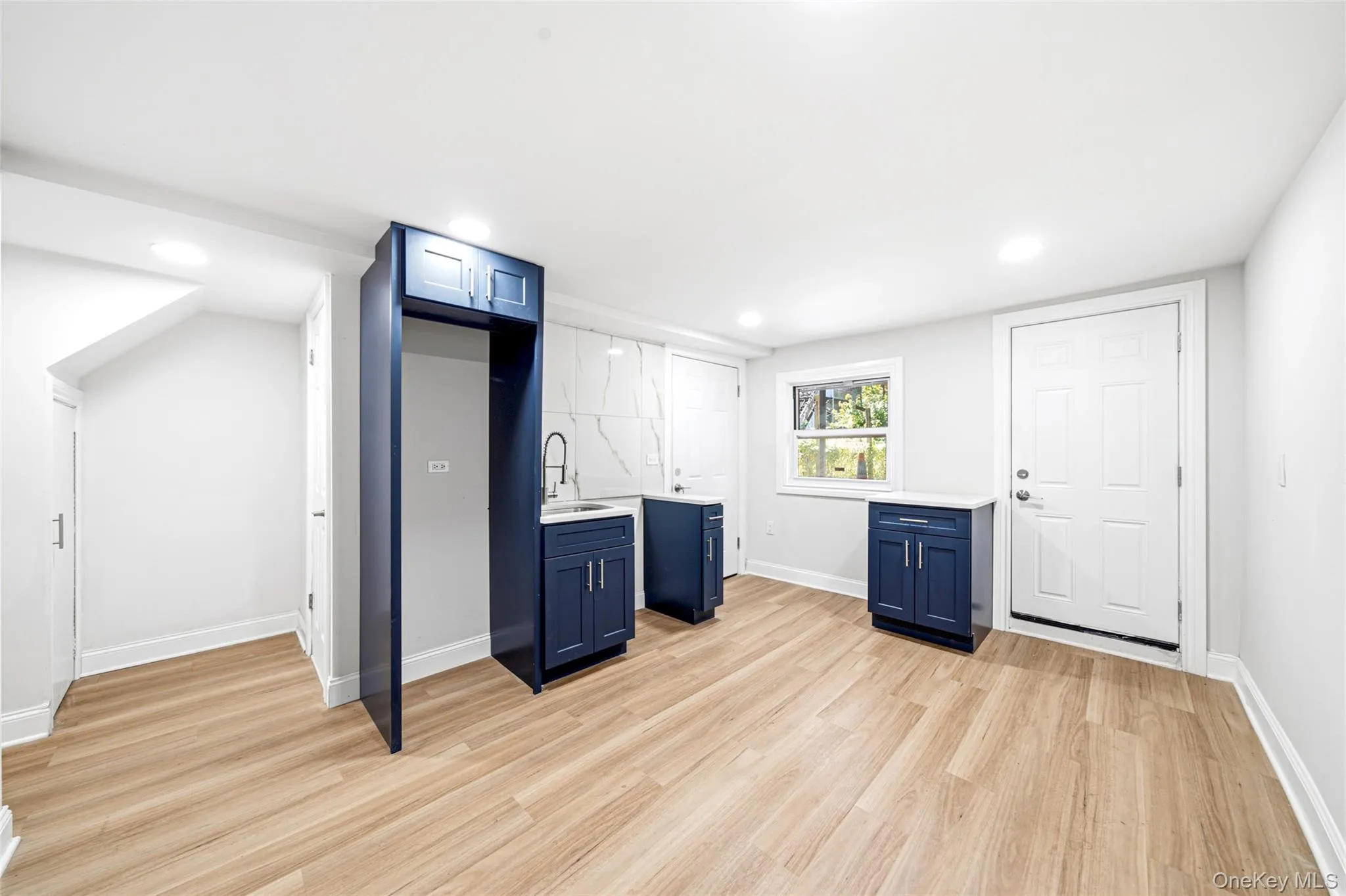 1010 230th Street, New York, NY, 4 Bedrooms Bedrooms, 6 Rooms Rooms,2 BathroomsBathrooms,Residential,For Rent,230th,0,1035873 1010 230th Street, New York, NY, 4 Bedrooms Bedrooms, 6 Rooms Rooms,2 BathroomsBathrooms,Residential,For Rent,230th,0,1035873
