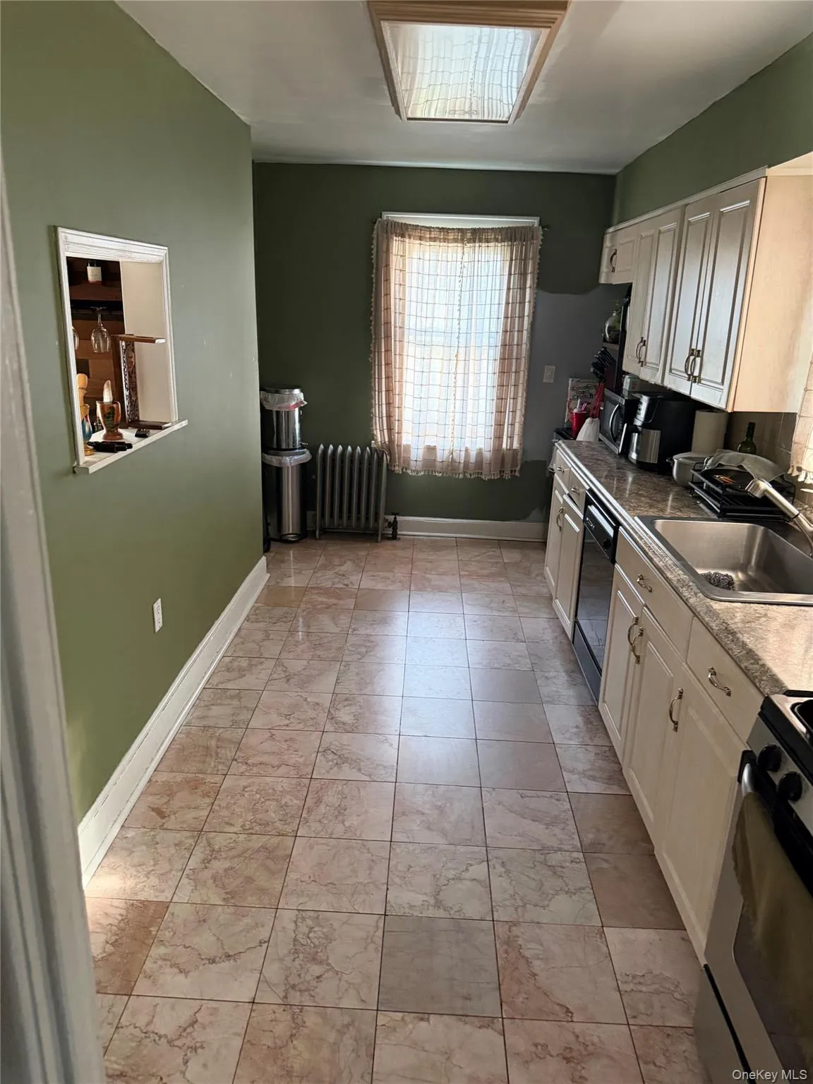 20905 Hollis Avenue, New York, NY, 3 Bedrooms Bedrooms, 7 Rooms Rooms,1 BathroomBathrooms,Residential,For Rent,Hollis,0,1035878 20905 Hollis Avenue, New York, NY, 3 Bedrooms Bedrooms, 7 Rooms Rooms,1 BathroomBathrooms,Residential,For Rent,Hollis,0,1035878