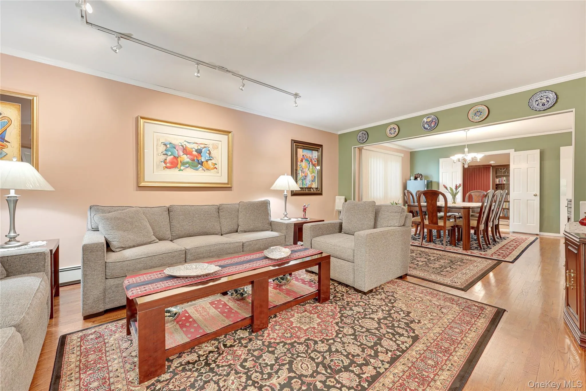 17 Lafayette Drive, Hempstead, NY, 5 Bedrooms Bedrooms, 9 Rooms Rooms,3 BathroomsBathrooms,Residential,For Rent,Lafayette,0,1035880 17 Lafayette Drive, Hempstead, NY, 5 Bedrooms Bedrooms, 9 Rooms Rooms,3 BathroomsBathrooms,Residential,For Rent,Lafayette,0,1035880