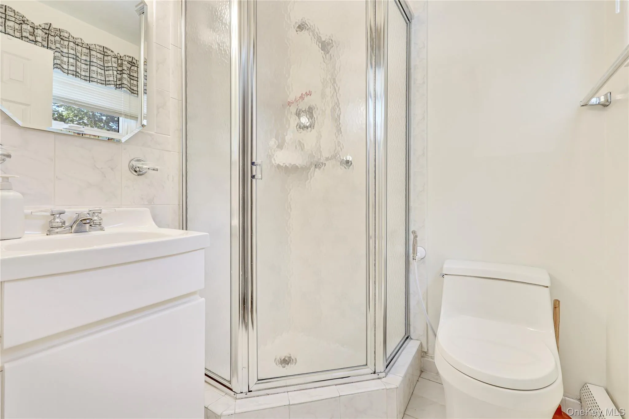 17 Lafayette Drive, Hempstead, NY, 5 Bedrooms Bedrooms, 9 Rooms Rooms,3 BathroomsBathrooms,Residential,For Rent,Lafayette,0,1035880 17 Lafayette Drive, Hempstead, NY, 5 Bedrooms Bedrooms, 9 Rooms Rooms,3 BathroomsBathrooms,Residential,For Rent,Lafayette,0,1035880