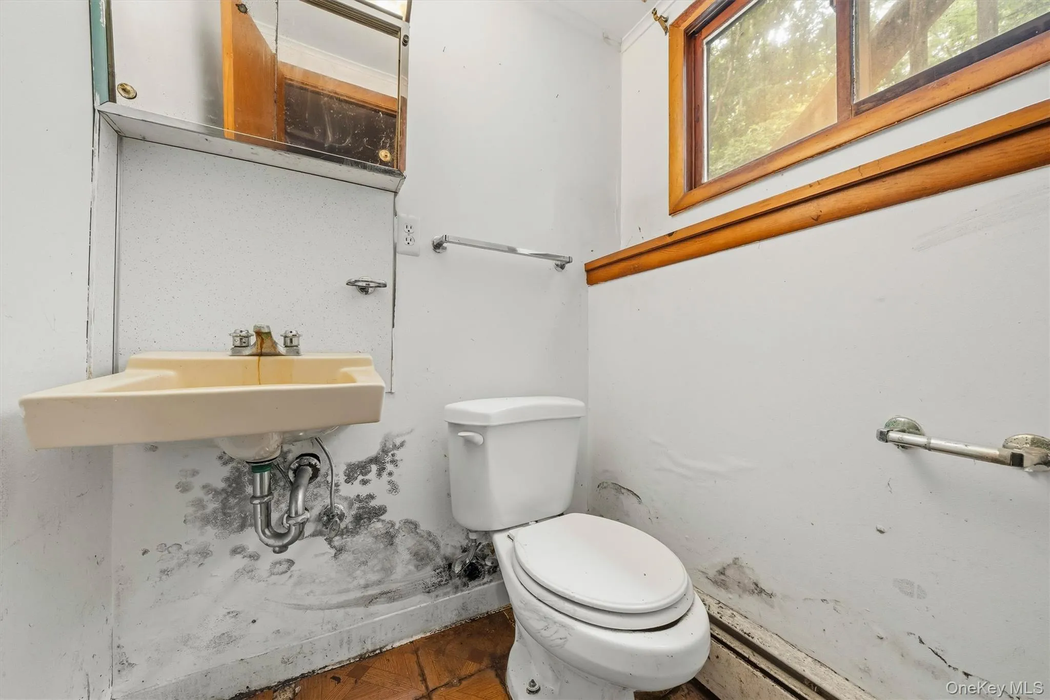 804 Plank Road, Wawayanda, NY, 3 Bedrooms Bedrooms, 10 Rooms Rooms,1 BathroomBathrooms,Residential,For Rent,Plank,0,1035881 804 Plank Road, Wawayanda, NY, 3 Bedrooms Bedrooms, 10 Rooms Rooms,1 BathroomBathrooms,Residential,For Rent,Plank,0,1035881
