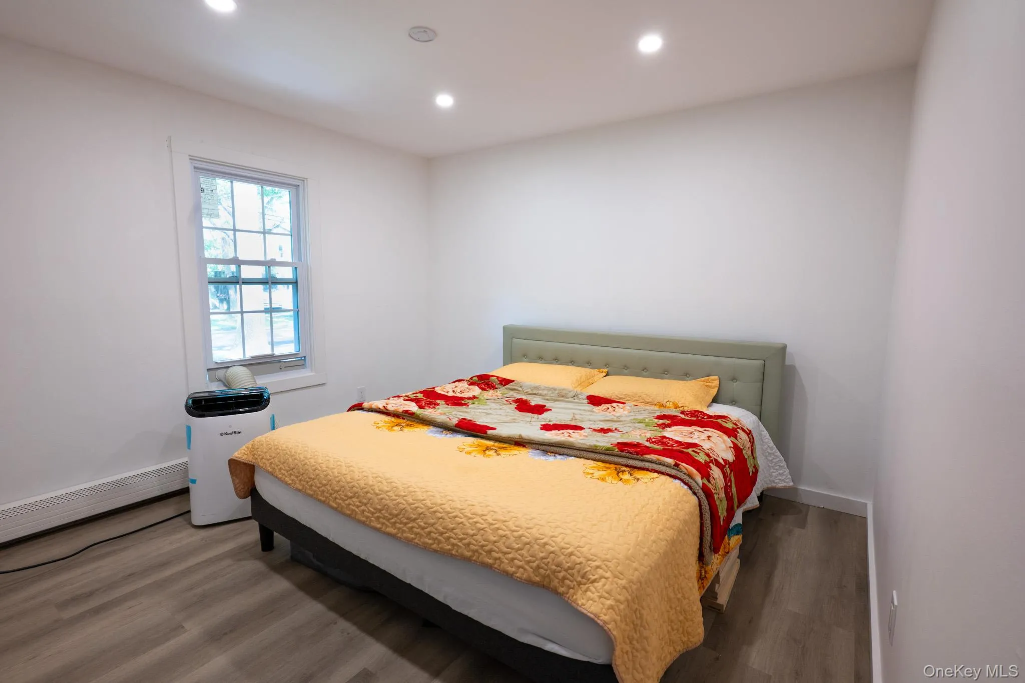 8 Silver Road, Brookhaven, NY, 4 Bedrooms Bedrooms, 7 Rooms Rooms,1 BathroomBathrooms,Residential,For Rent,Silver,0,1035882 8 Silver Road, Brookhaven, NY, 4 Bedrooms Bedrooms, 7 Rooms Rooms,1 BathroomBathrooms,Residential,For Rent,Silver,0,1035882