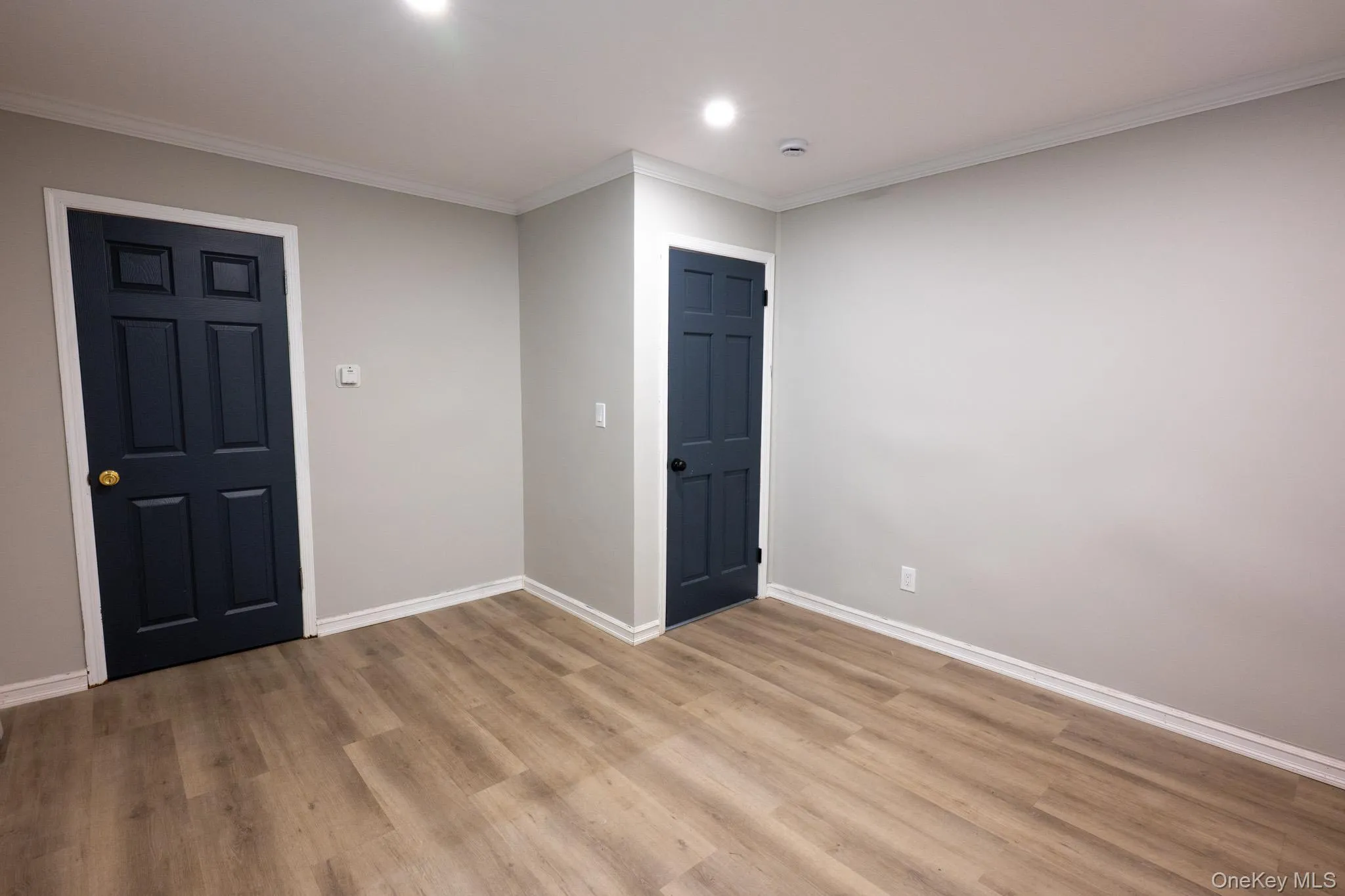 8 Silver Road, Brookhaven, NY, 4 Bedrooms Bedrooms, 7 Rooms Rooms,1 BathroomBathrooms,Residential,For Rent,Silver,0,1035882 8 Silver Road, Brookhaven, NY, 4 Bedrooms Bedrooms, 7 Rooms Rooms,1 BathroomBathrooms,Residential,For Rent,Silver,0,1035882