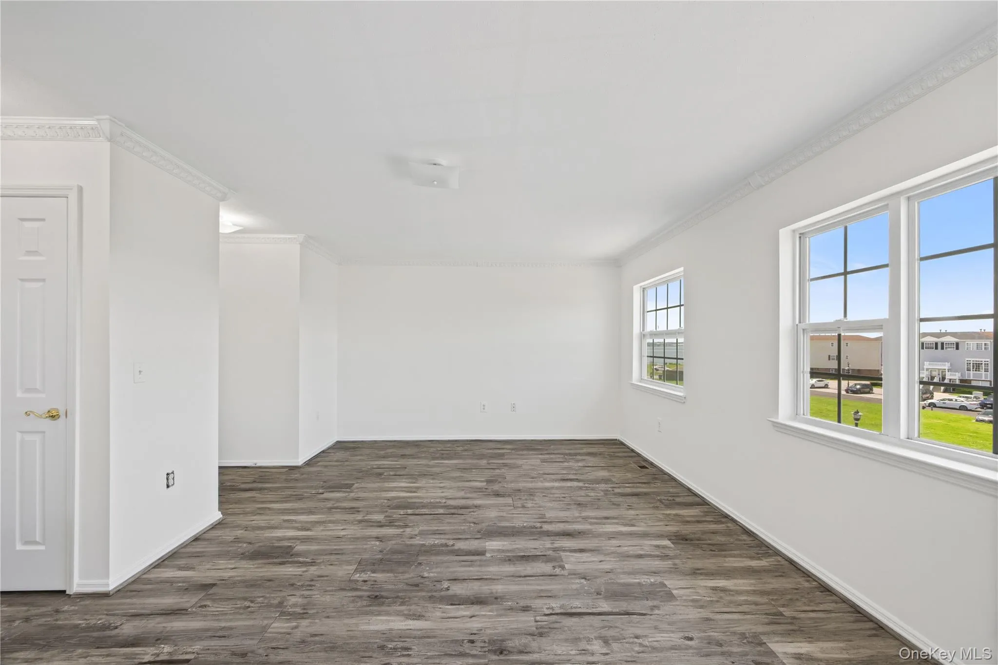 102 Surf Drive, New York, NY, 3 Bedrooms Bedrooms, 6 Rooms Rooms,2 BathroomsBathrooms,Residential,For Rent,Surf,0,1035885 102 Surf Drive, New York, NY, 3 Bedrooms Bedrooms, 6 Rooms Rooms,2 BathroomsBathrooms,Residential,For Rent,Surf,0,1035885
