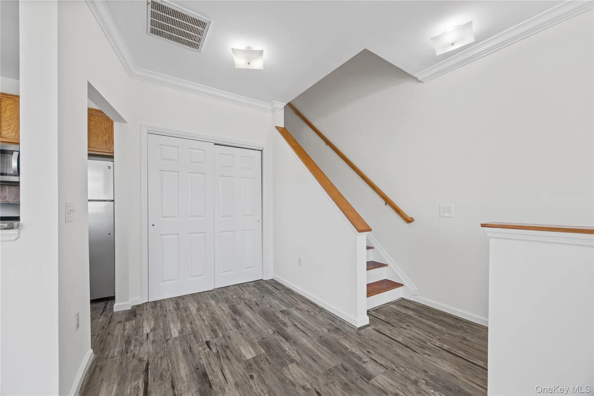 102 Surf Drive, New York, NY, 3 Bedrooms Bedrooms, 6 Rooms Rooms,2 BathroomsBathrooms,Residential,For Rent,Surf,0,1035885 102 Surf Drive, New York, NY, 3 Bedrooms Bedrooms, 6 Rooms Rooms,2 BathroomsBathrooms,Residential,For Rent,Surf,0,1035885