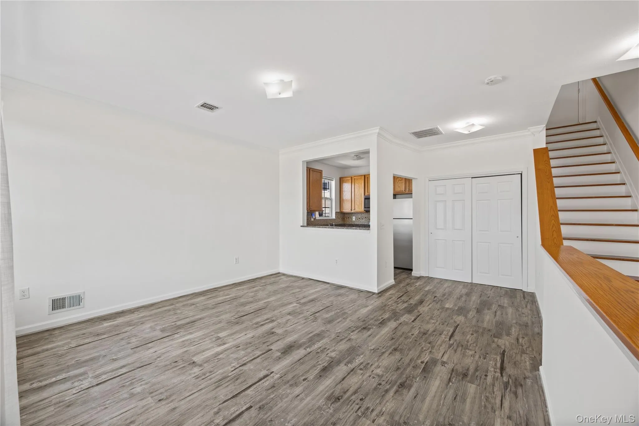 102 Surf Drive, New York, NY, 3 Bedrooms Bedrooms, 6 Rooms Rooms,2 BathroomsBathrooms,Residential,For Rent,Surf,0,1035885 102 Surf Drive, New York, NY, 3 Bedrooms Bedrooms, 6 Rooms Rooms,2 BathroomsBathrooms,Residential,For Rent,Surf,0,1035885