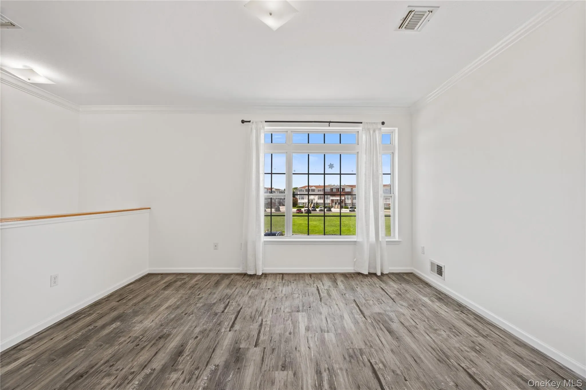 102 Surf Drive, New York, NY, 3 Bedrooms Bedrooms, 6 Rooms Rooms,2 BathroomsBathrooms,Residential,For Rent,Surf,0,1035885 102 Surf Drive, New York, NY, 3 Bedrooms Bedrooms, 6 Rooms Rooms,2 BathroomsBathrooms,Residential,For Rent,Surf,0,1035885