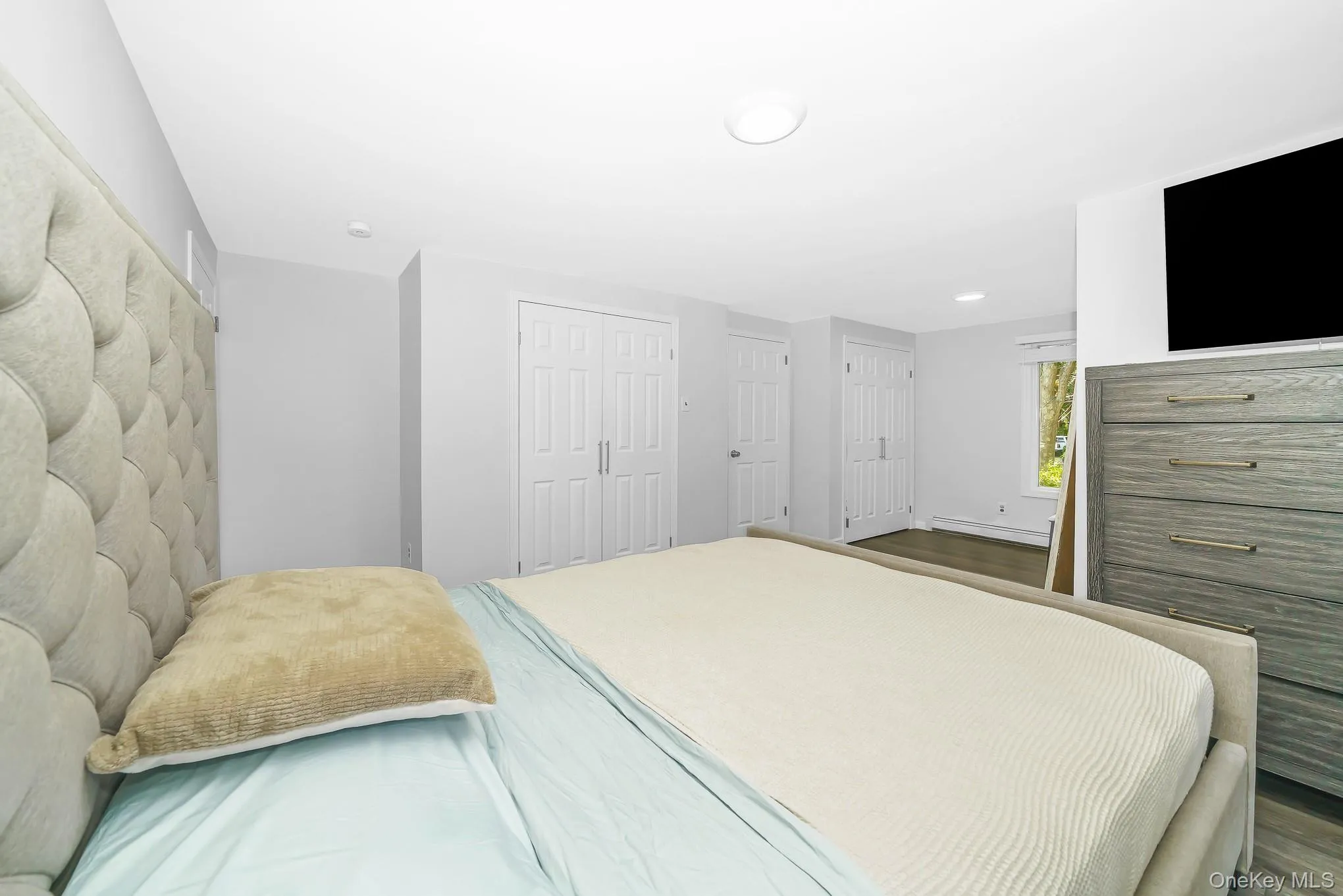 10 Hill Street, Huntington, NY, 5 Bedrooms Bedrooms, 11 Rooms Rooms,3 BathroomsBathrooms,Residential,For Rent,Hill,0,1035888 10 Hill Street, Huntington, NY, 5 Bedrooms Bedrooms, 11 Rooms Rooms,3 BathroomsBathrooms,Residential,For Rent,Hill,0,1035888