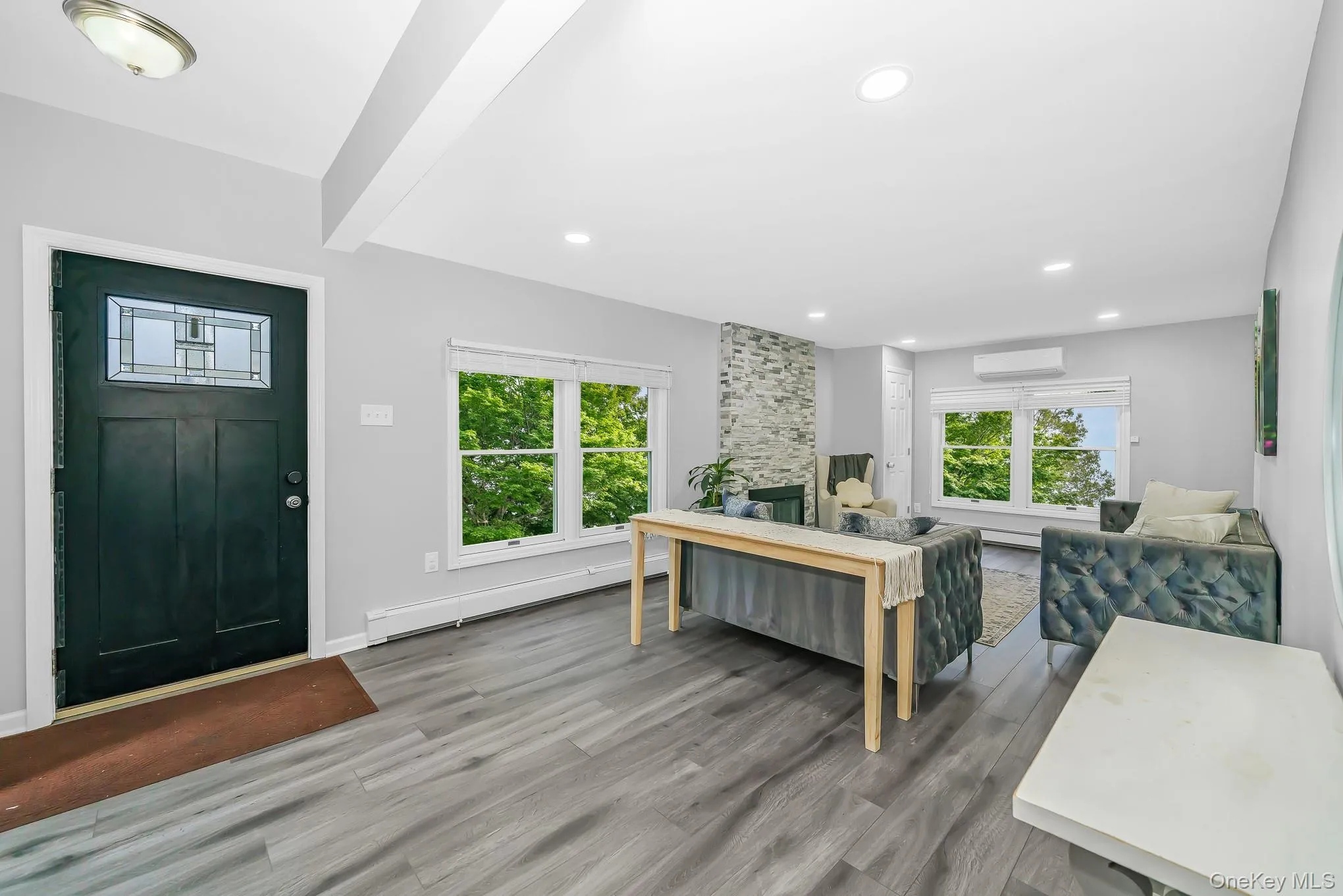 10 Hill Street, Huntington, NY, 5 Bedrooms Bedrooms, 11 Rooms Rooms,3 BathroomsBathrooms,Residential,For Rent,Hill,0,1035888 10 Hill Street, Huntington, NY, 5 Bedrooms Bedrooms, 11 Rooms Rooms,3 BathroomsBathrooms,Residential,For Rent,Hill,0,1035888