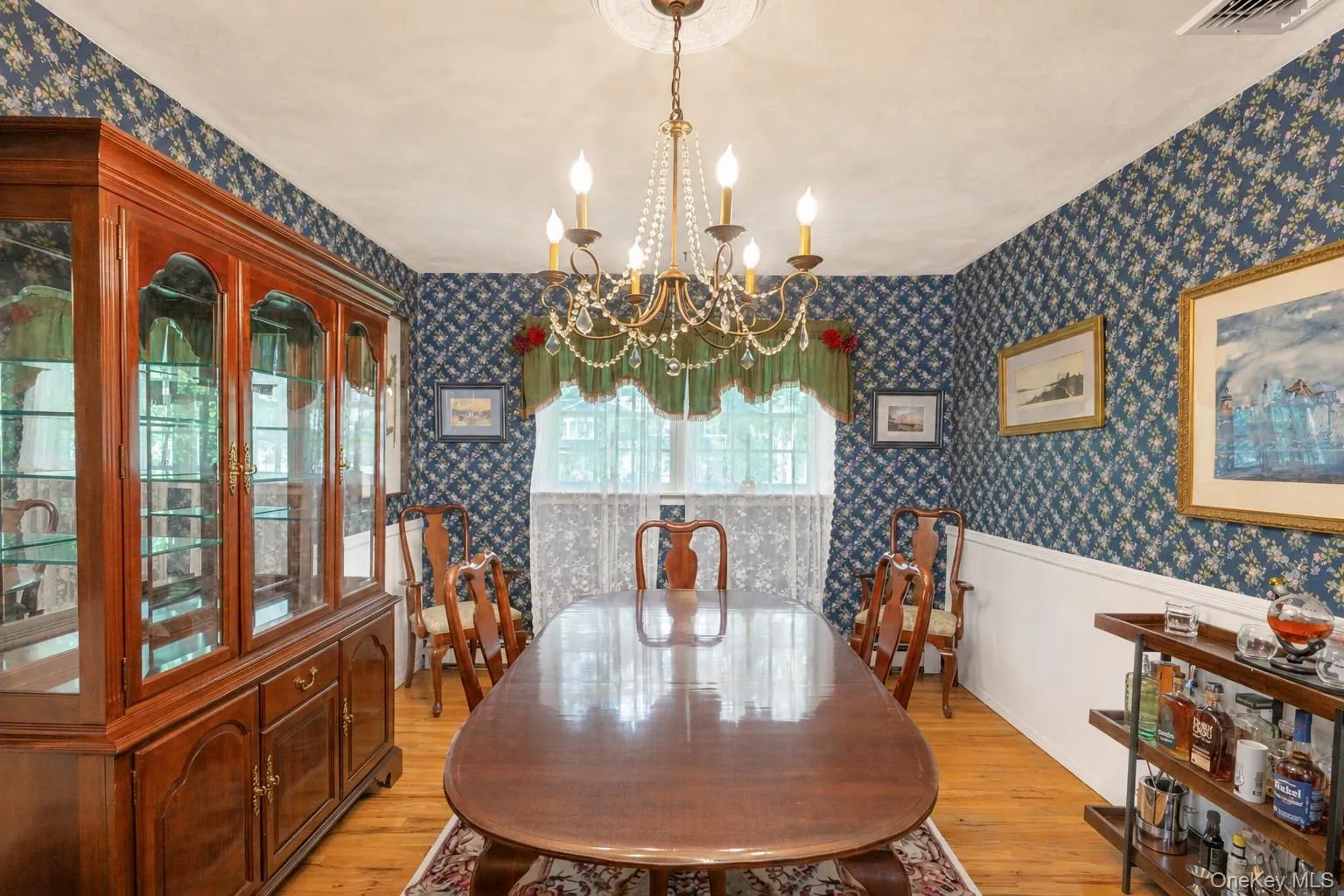 255 Lake Avenue, Smithtown, NY, 4 Bedrooms Bedrooms, 8 Rooms Rooms,2 BathroomsBathrooms,Residential,For Rent,Lake,0,1035890 255 Lake Avenue, Smithtown, NY, 4 Bedrooms Bedrooms, 8 Rooms Rooms,2 BathroomsBathrooms,Residential,For Rent,Lake,0,1035890