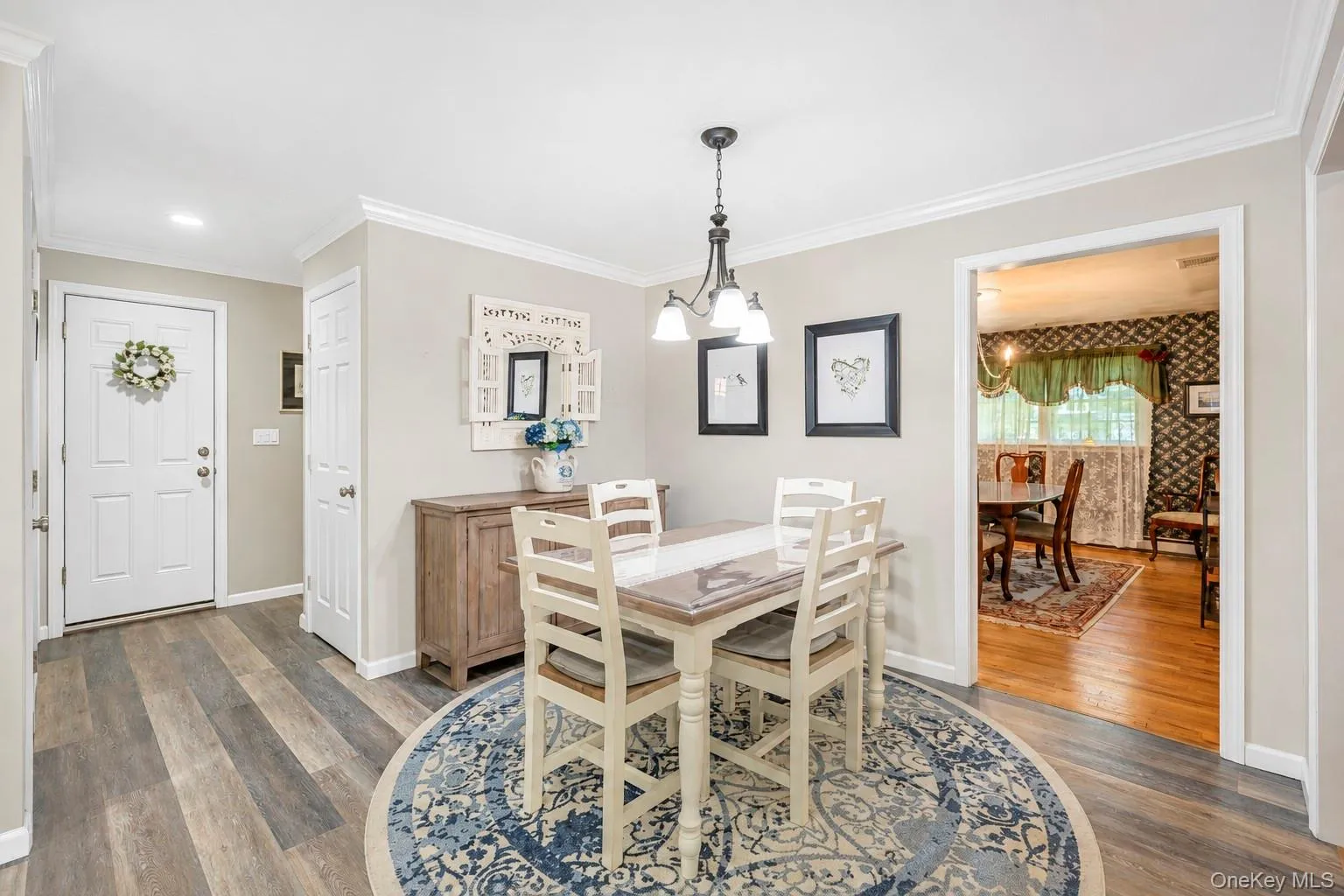 255 Lake Avenue, Smithtown, NY, 4 Bedrooms Bedrooms, 8 Rooms Rooms,2 BathroomsBathrooms,Residential,For Rent,Lake,0,1035890 255 Lake Avenue, Smithtown, NY, 4 Bedrooms Bedrooms, 8 Rooms Rooms,2 BathroomsBathrooms,Residential,For Rent,Lake,0,1035890