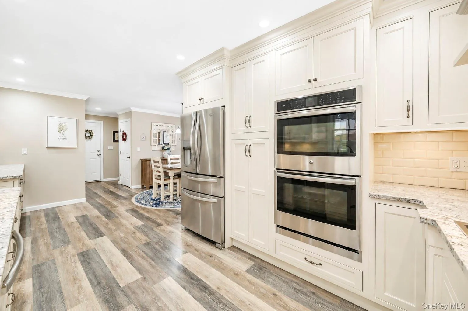 255 Lake Avenue, Smithtown, NY, 4 Bedrooms Bedrooms, 8 Rooms Rooms,2 BathroomsBathrooms,Residential,For Rent,Lake,0,1035890 255 Lake Avenue, Smithtown, NY, 4 Bedrooms Bedrooms, 8 Rooms Rooms,2 BathroomsBathrooms,Residential,For Rent,Lake,0,1035890
