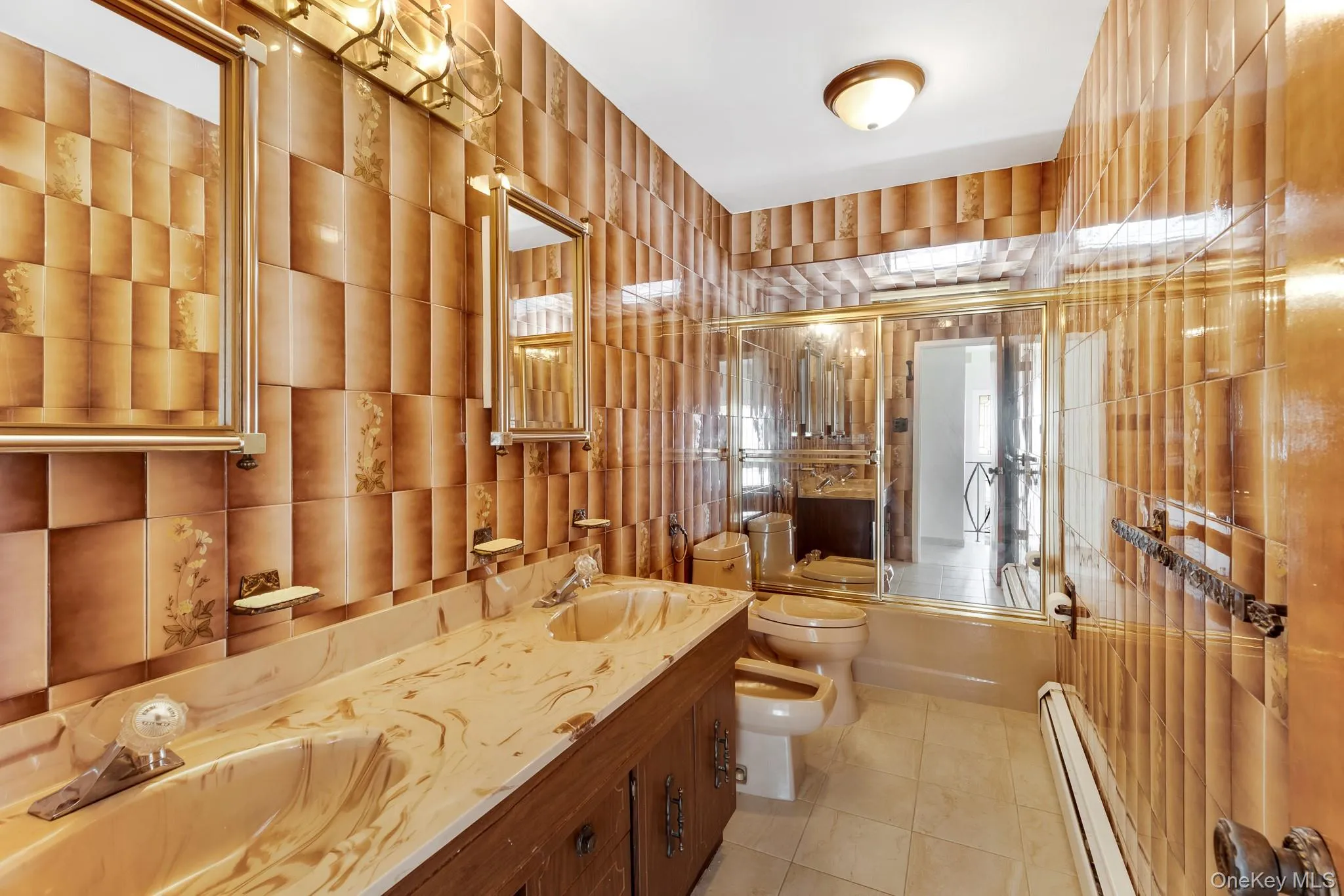 164-30 85th Street, New York, NY, 4 Bedrooms Bedrooms, 9 Rooms Rooms,3 BathroomsBathrooms,Residential,For Rent,85th,0,1035891 164-30 85th Street, New York, NY, 4 Bedrooms Bedrooms, 9 Rooms Rooms,3 BathroomsBathrooms,Residential,For Rent,85th,0,1035891