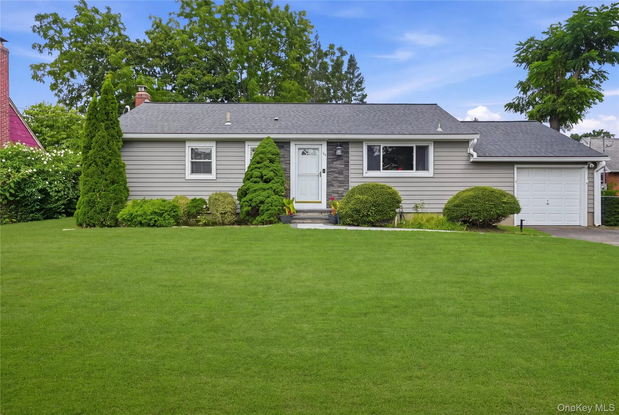 96 12th Street, Huntington, NY, 3 Bedrooms Bedrooms, 6 Rooms Rooms,1 BathroomBathrooms,Residential,For Rent,12th,0,1035892 96 12th Street, Huntington, NY, 3 Bedrooms Bedrooms, 6 Rooms Rooms,1 BathroomBathrooms,Residential,For Rent,12th,0,1035892