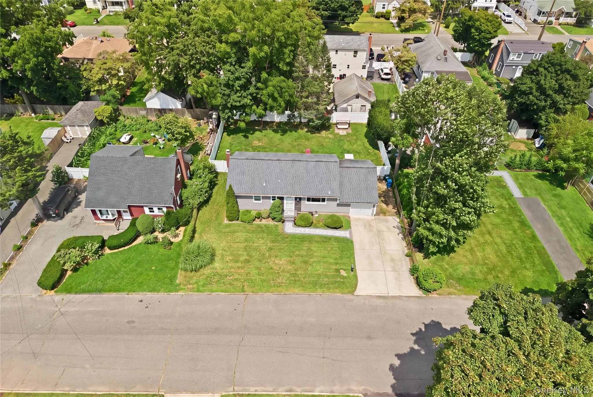 96 12th Street, Huntington, NY, 3 Bedrooms Bedrooms, 6 Rooms Rooms,1 BathroomBathrooms,Residential,For Rent,12th,0,1035892 96 12th Street, Huntington, NY, 3 Bedrooms Bedrooms, 6 Rooms Rooms,1 BathroomBathrooms,Residential,For Rent,12th,0,1035892