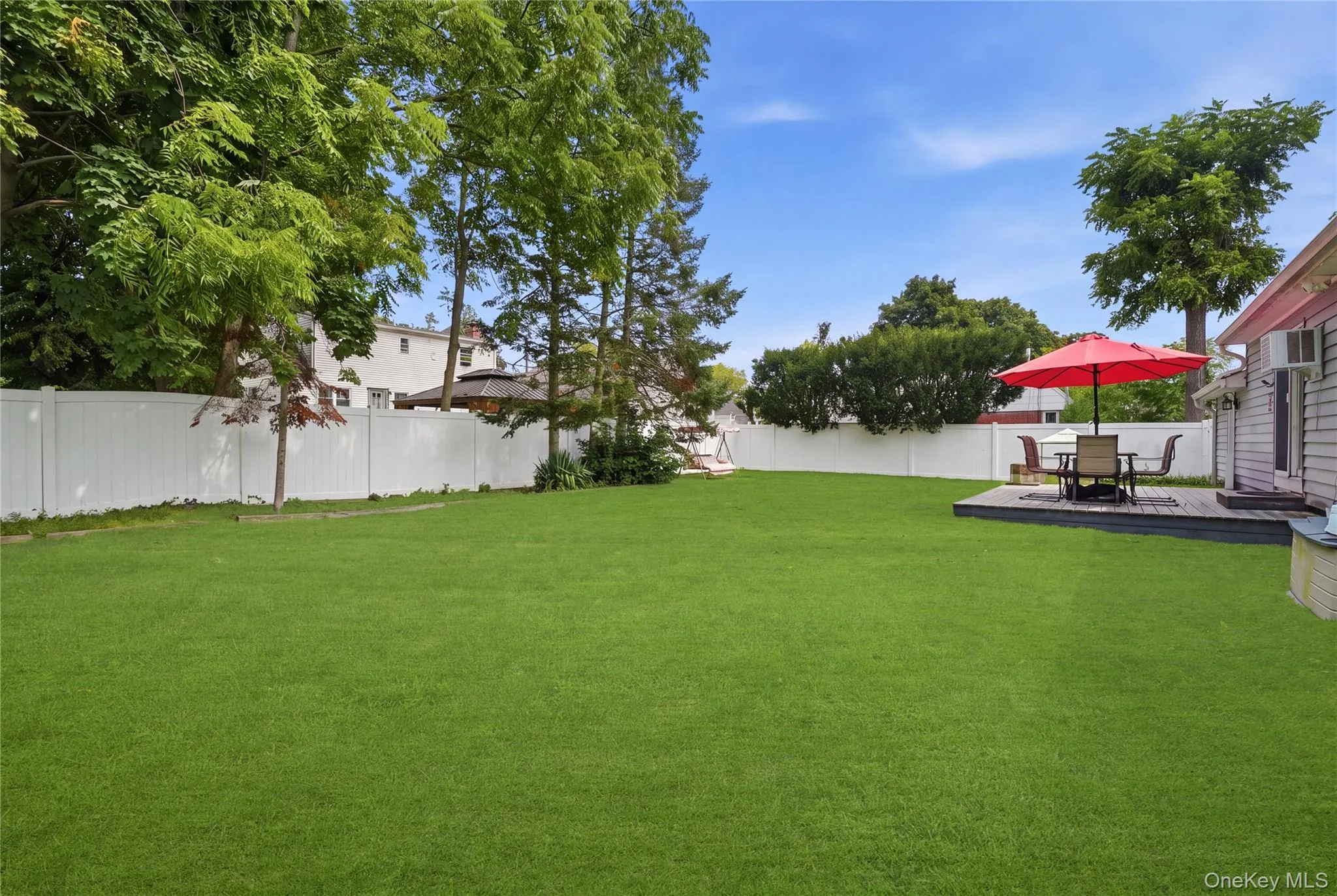 96 12th Street, Huntington, NY, 3 Bedrooms Bedrooms, 6 Rooms Rooms,1 BathroomBathrooms,Residential,For Rent,12th,0,1035892 96 12th Street, Huntington, NY, 3 Bedrooms Bedrooms, 6 Rooms Rooms,1 BathroomBathrooms,Residential,For Rent,12th,0,1035892