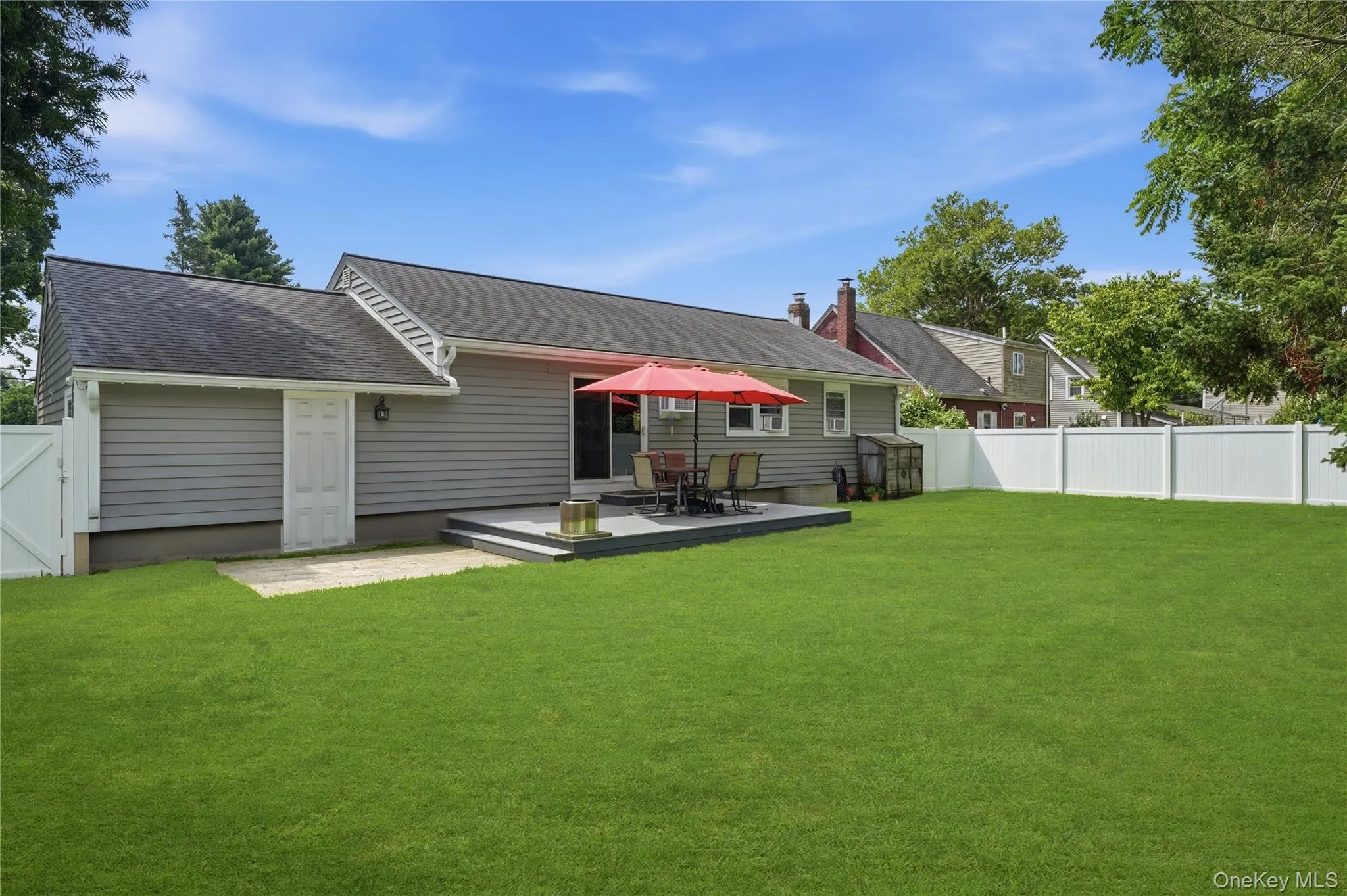96 12th Street, Huntington, NY, 3 Bedrooms Bedrooms, 6 Rooms Rooms,1 BathroomBathrooms,Residential,For Rent,12th,0,1035892 96 12th Street, Huntington, NY, 3 Bedrooms Bedrooms, 6 Rooms Rooms,1 BathroomBathrooms,Residential,For Rent,12th,0,1035892