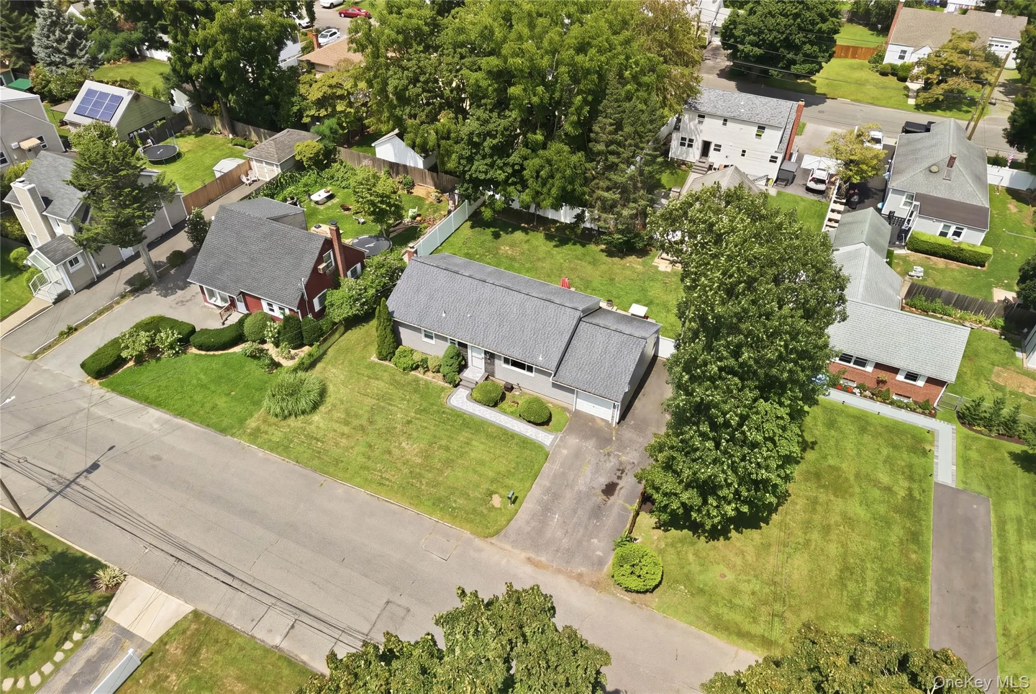 96 12th Street, Huntington, NY, 3 Bedrooms Bedrooms, 6 Rooms Rooms,1 BathroomBathrooms,Residential,For Rent,12th,0,1035892 96 12th Street, Huntington, NY, 3 Bedrooms Bedrooms, 6 Rooms Rooms,1 BathroomBathrooms,Residential,For Rent,12th,0,1035892