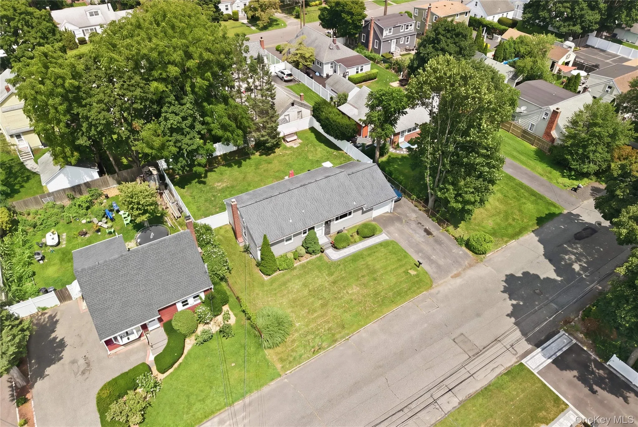 96 12th Street, Huntington, NY, 3 Bedrooms Bedrooms, 6 Rooms Rooms,1 BathroomBathrooms,Residential,For Rent,12th,0,1035892 96 12th Street, Huntington, NY, 3 Bedrooms Bedrooms, 6 Rooms Rooms,1 BathroomBathrooms,Residential,For Rent,12th,0,1035892