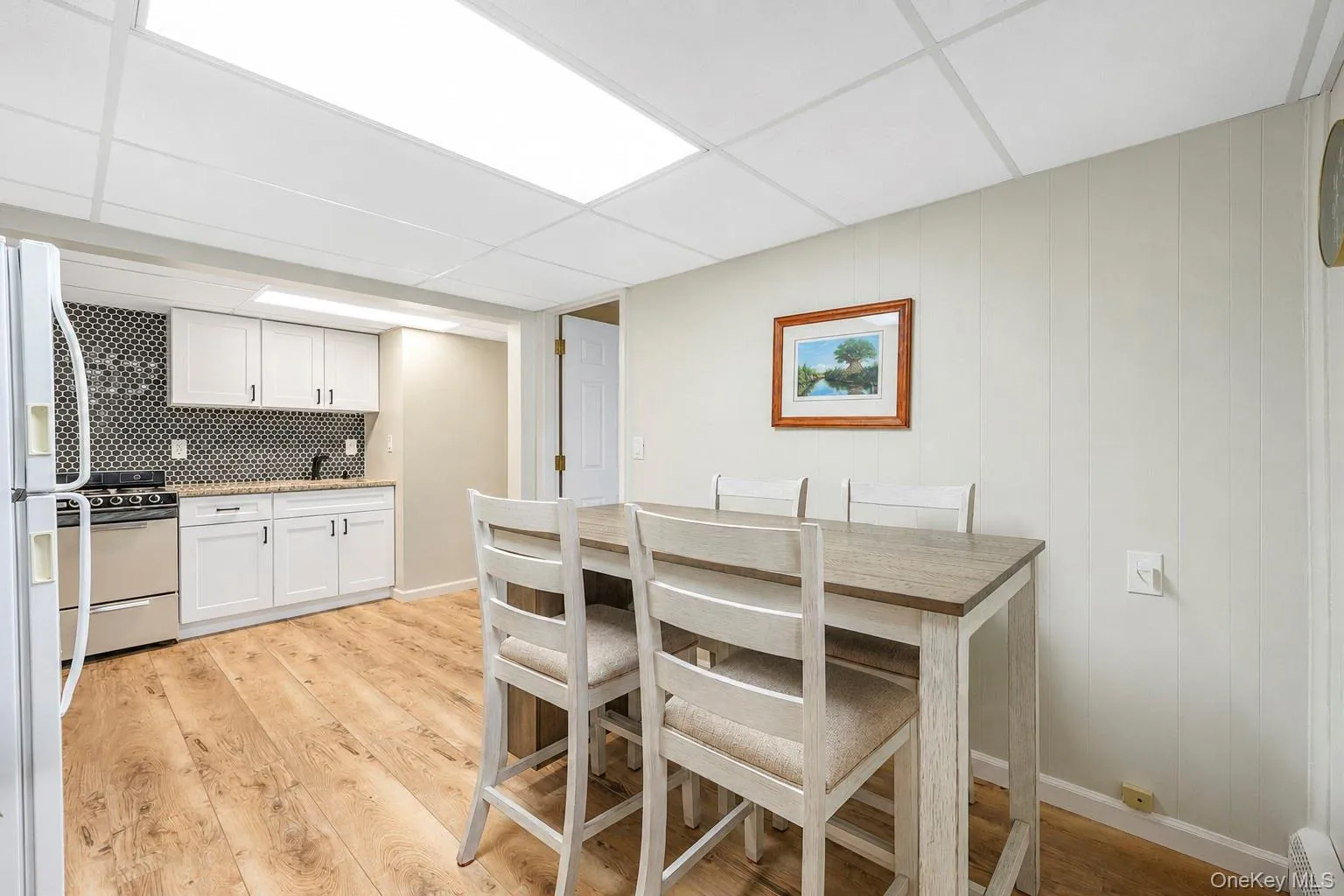 34 Forest Avenue, Brookhaven, NY, 5 Bedrooms Bedrooms, 10 Rooms Rooms,2 BathroomsBathrooms,Residential,For Rent,Forest,0,1035893 34 Forest Avenue, Brookhaven, NY, 5 Bedrooms Bedrooms, 10 Rooms Rooms,2 BathroomsBathrooms,Residential,For Rent,Forest,0,1035893