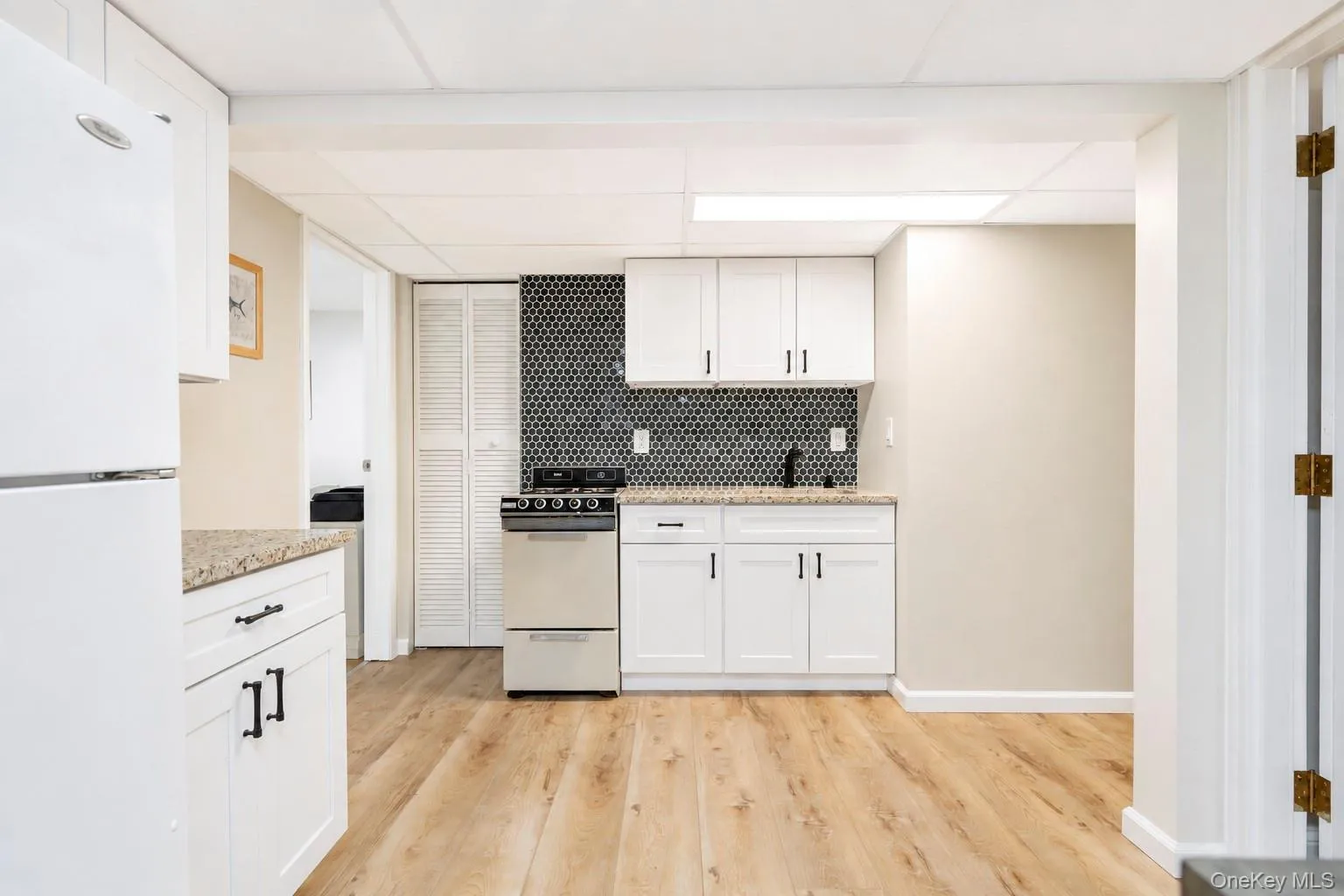 34 Forest Avenue, Brookhaven, NY, 5 Bedrooms Bedrooms, 10 Rooms Rooms,2 BathroomsBathrooms,Residential,For Rent,Forest,0,1035893 34 Forest Avenue, Brookhaven, NY, 5 Bedrooms Bedrooms, 10 Rooms Rooms,2 BathroomsBathrooms,Residential,For Rent,Forest,0,1035893