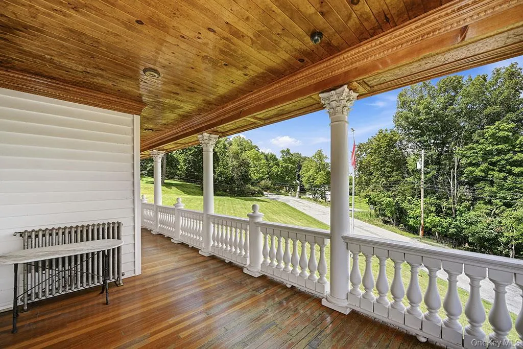 7 Lake Avenue, Monroe, NY, 5 Bedrooms Bedrooms, 10 Rooms Rooms,3 BathroomsBathrooms,Residential,For Rent,Lake,0,1035894 7 Lake Avenue, Monroe, NY, 5 Bedrooms Bedrooms, 10 Rooms Rooms,3 BathroomsBathrooms,Residential,For Rent,Lake,0,1035894