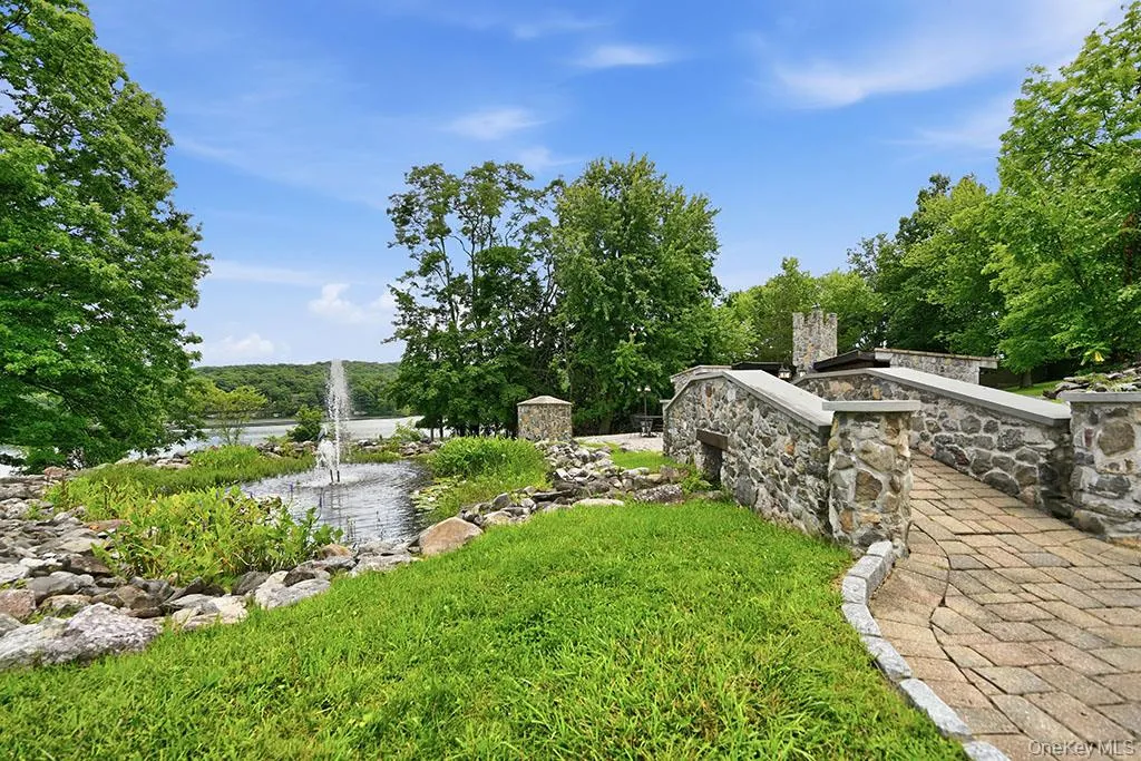 7 Lake Avenue, Monroe, NY, 5 Bedrooms Bedrooms, 10 Rooms Rooms,3 BathroomsBathrooms,Residential,For Rent,Lake,0,1035894 7 Lake Avenue, Monroe, NY, 5 Bedrooms Bedrooms, 10 Rooms Rooms,3 BathroomsBathrooms,Residential,For Rent,Lake,0,1035894