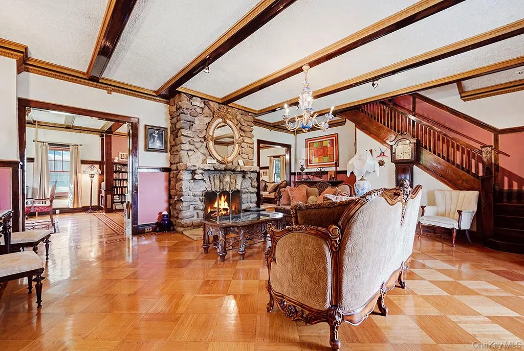 7 Lake Avenue, Monroe, NY, 5 Bedrooms Bedrooms, 10 Rooms Rooms,3 BathroomsBathrooms,Residential,For Rent,Lake,0,1035894 7 Lake Avenue, Monroe, NY, 5 Bedrooms Bedrooms, 10 Rooms Rooms,3 BathroomsBathrooms,Residential,For Rent,Lake,0,1035894