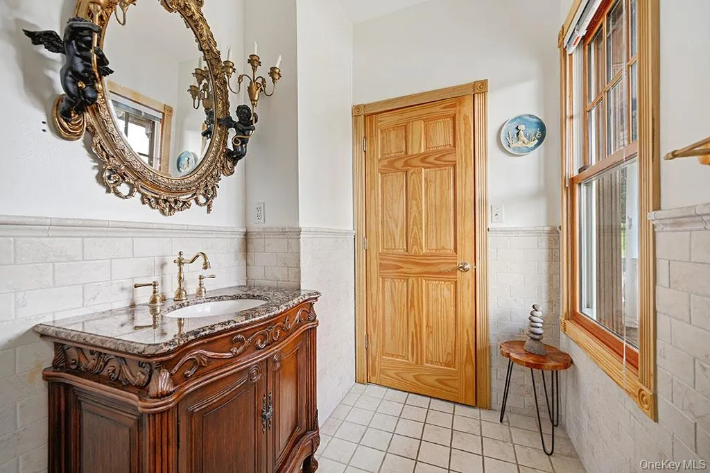 7 Lake Avenue, Monroe, NY, 5 Bedrooms Bedrooms, 10 Rooms Rooms,3 BathroomsBathrooms,Residential,For Rent,Lake,0,1035894 7 Lake Avenue, Monroe, NY, 5 Bedrooms Bedrooms, 10 Rooms Rooms,3 BathroomsBathrooms,Residential,For Rent,Lake,0,1035894