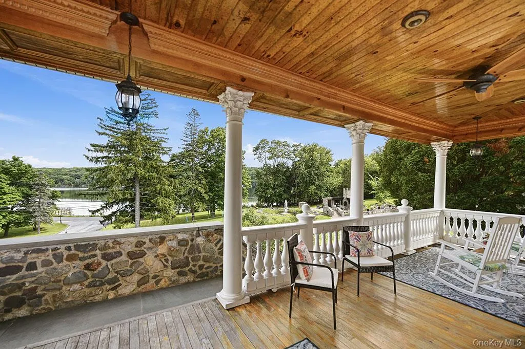 7 Lake Avenue, Monroe, NY, 5 Bedrooms Bedrooms, 10 Rooms Rooms,3 BathroomsBathrooms,Residential,For Rent,Lake,0,1035894 7 Lake Avenue, Monroe, NY, 5 Bedrooms Bedrooms, 10 Rooms Rooms,3 BathroomsBathrooms,Residential,For Rent,Lake,0,1035894