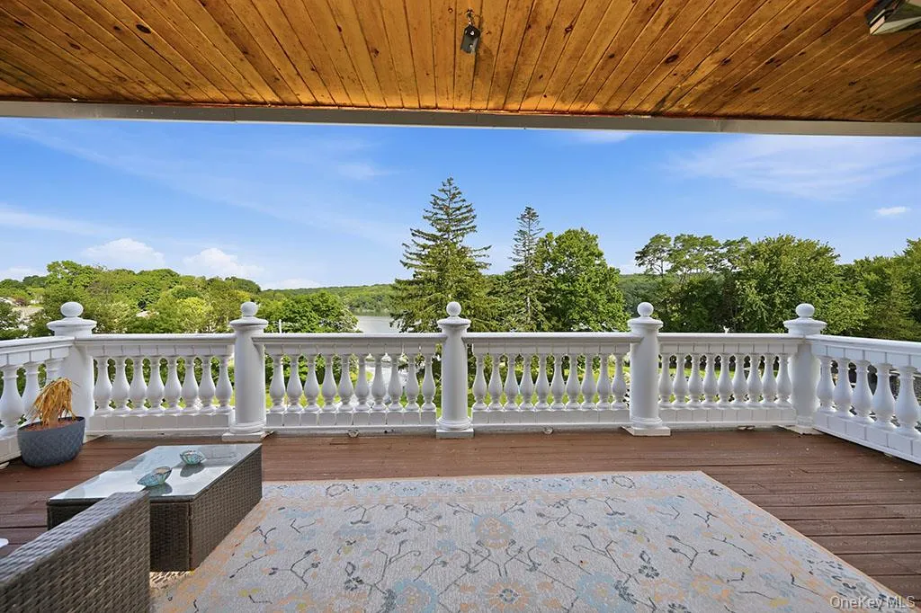 7 Lake Avenue, Monroe, NY, 5 Bedrooms Bedrooms, 10 Rooms Rooms,3 BathroomsBathrooms,Residential,For Rent,Lake,0,1035894 7 Lake Avenue, Monroe, NY, 5 Bedrooms Bedrooms, 10 Rooms Rooms,3 BathroomsBathrooms,Residential,For Rent,Lake,0,1035894