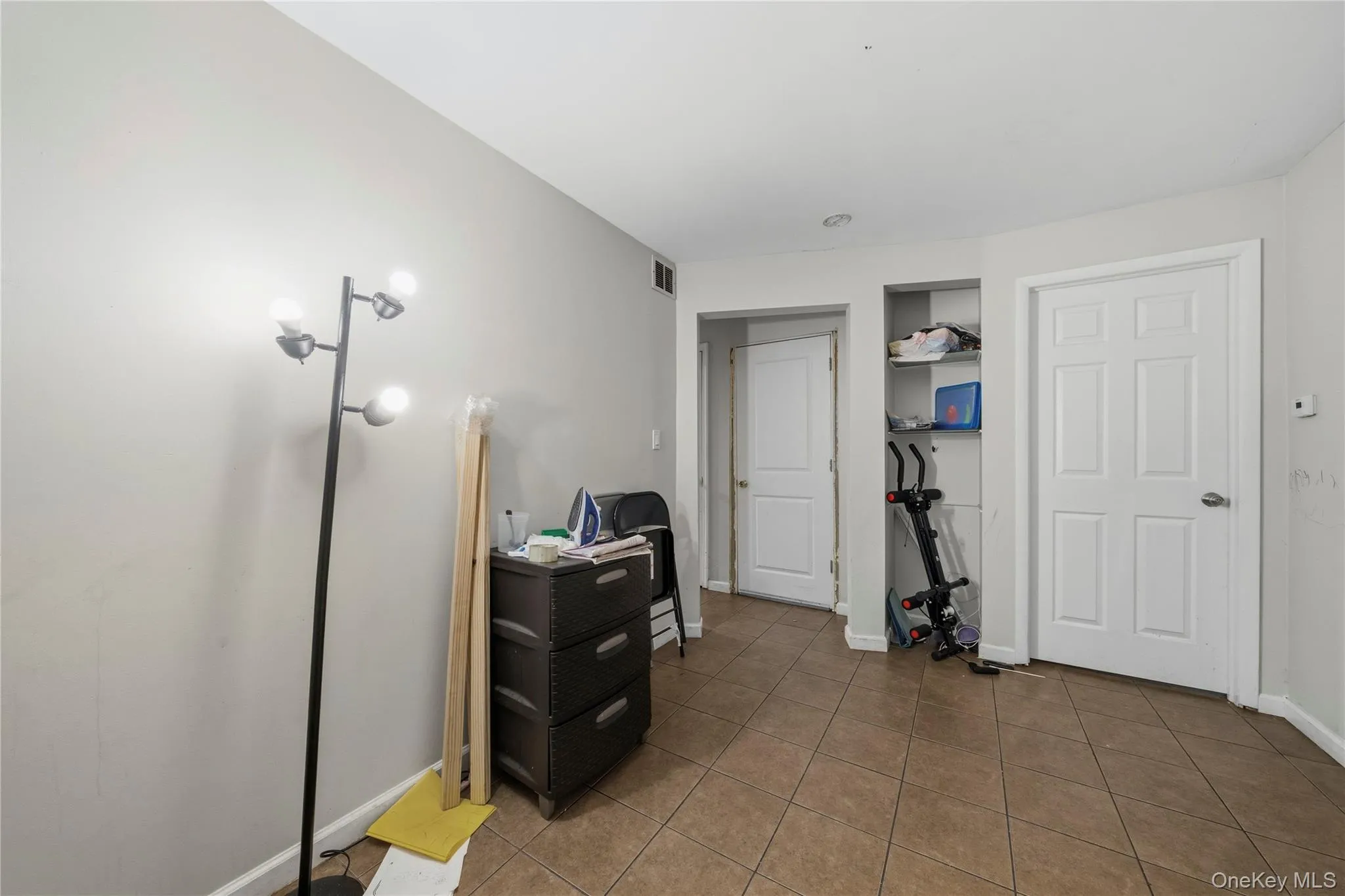 12 Veteran Circle, Monroe, NY, 4 Bedrooms Bedrooms, 8 Rooms Rooms,2 BathroomsBathrooms,Residential,For Rent,Veteran,0,1035897 12 Veteran Circle, Monroe, NY, 4 Bedrooms Bedrooms, 8 Rooms Rooms,2 BathroomsBathrooms,Residential,For Rent,Veteran,0,1035897