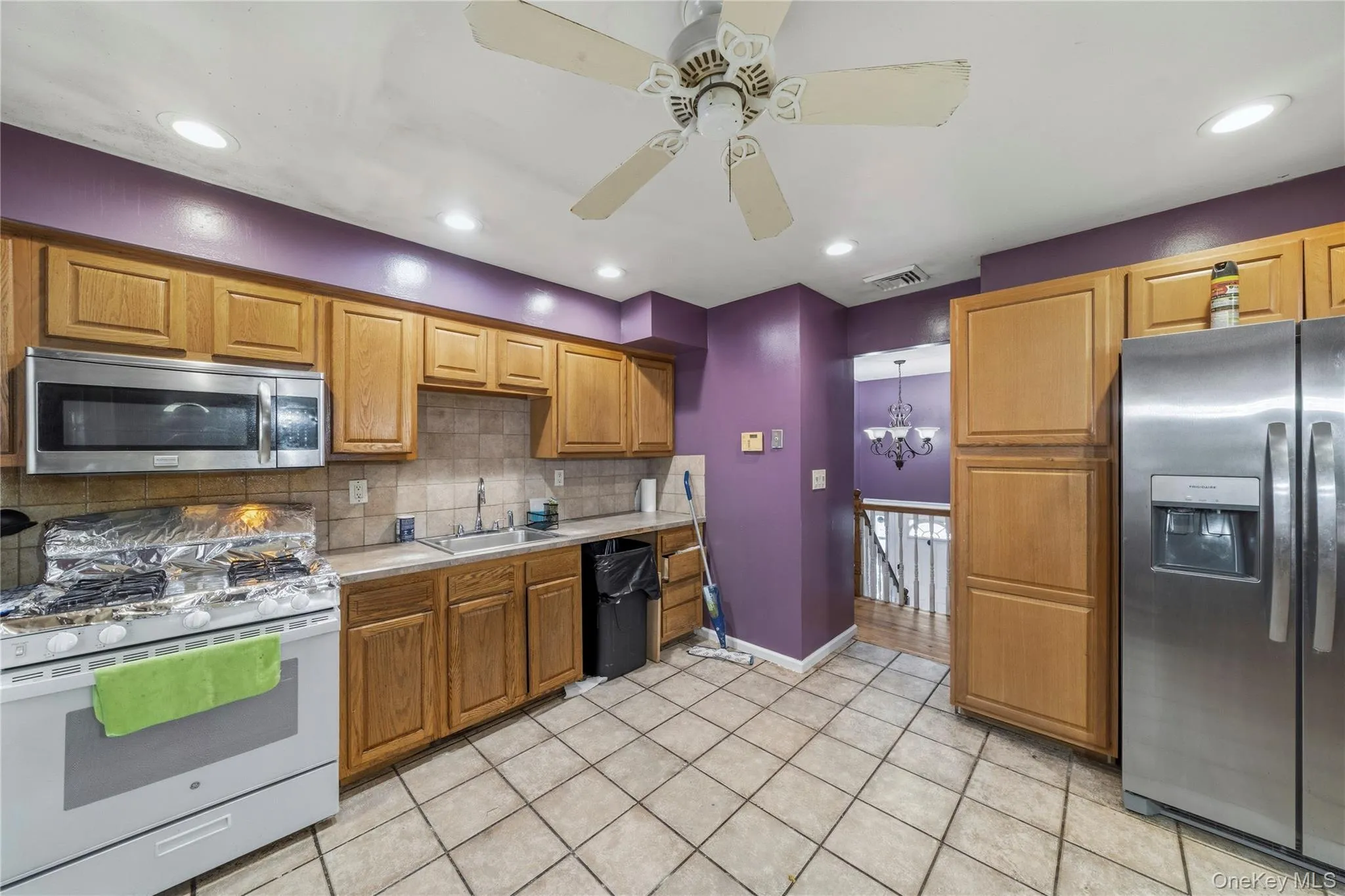 12 Veteran Circle, Monroe, NY, 4 Bedrooms Bedrooms, 8 Rooms Rooms,2 BathroomsBathrooms,Residential,For Rent,Veteran,0,1035897 12 Veteran Circle, Monroe, NY, 4 Bedrooms Bedrooms, 8 Rooms Rooms,2 BathroomsBathrooms,Residential,For Rent,Veteran,0,1035897