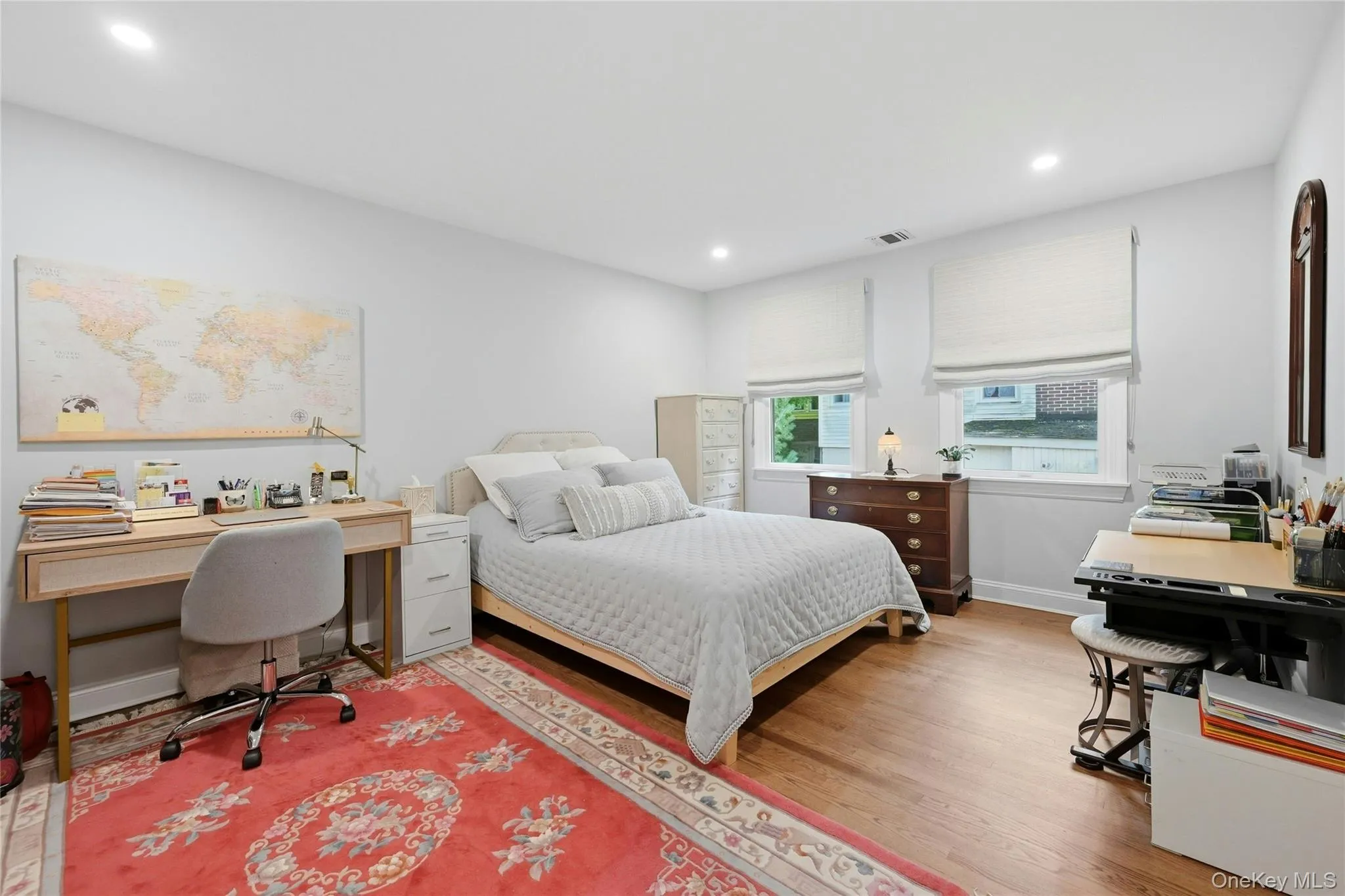 Bedroom #4, large enough for king-size bed Bedroom #4, large enough for king-size bed