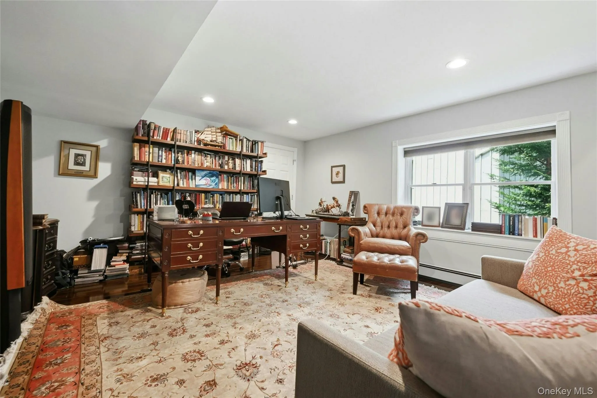Recessed ceiling lighting, wood flooring Recessed ceiling lighting, wood flooring